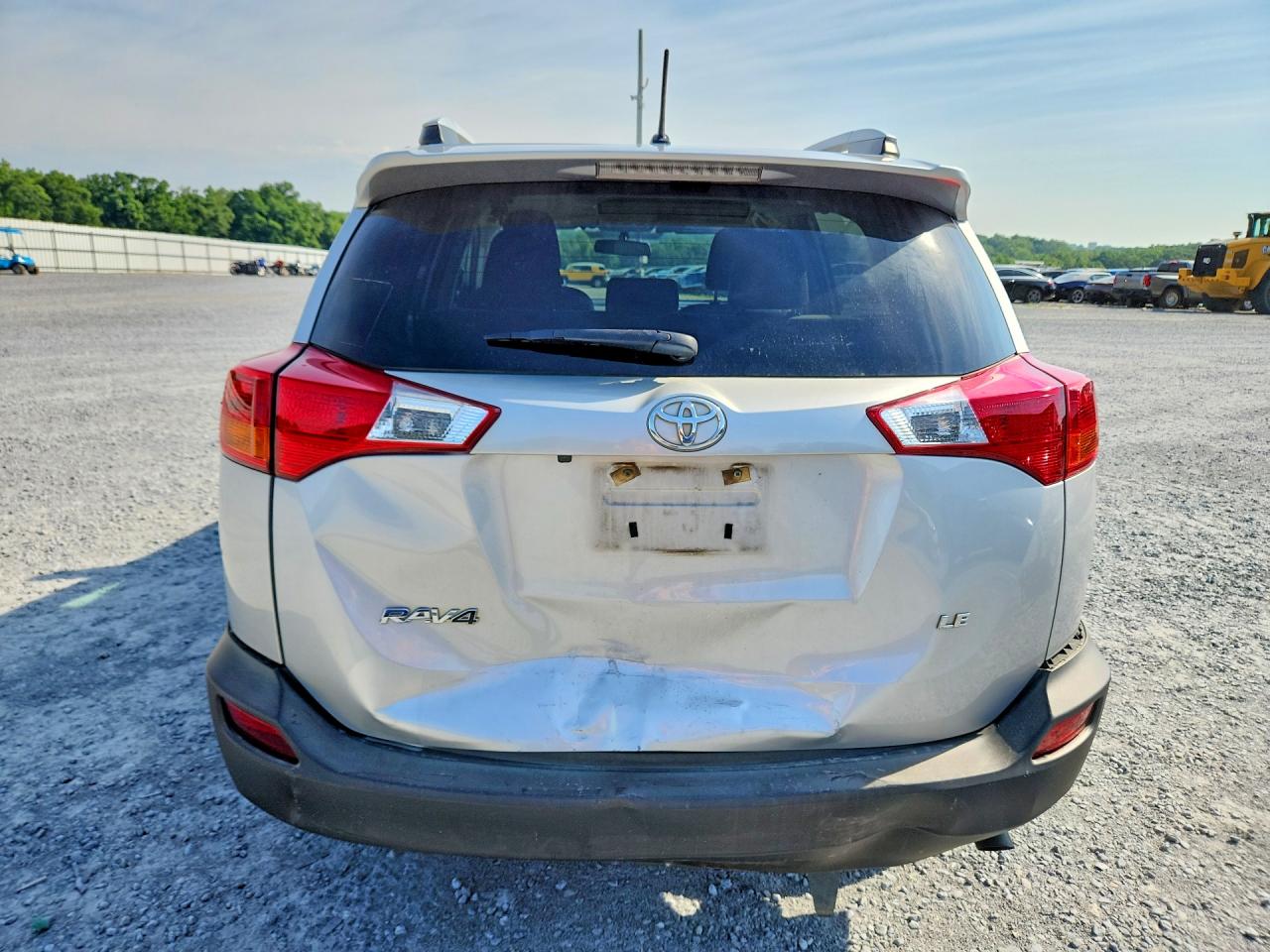 2015 Toyota Rav4 Le Серебряный vin: 2T3ZFREVXFW230292