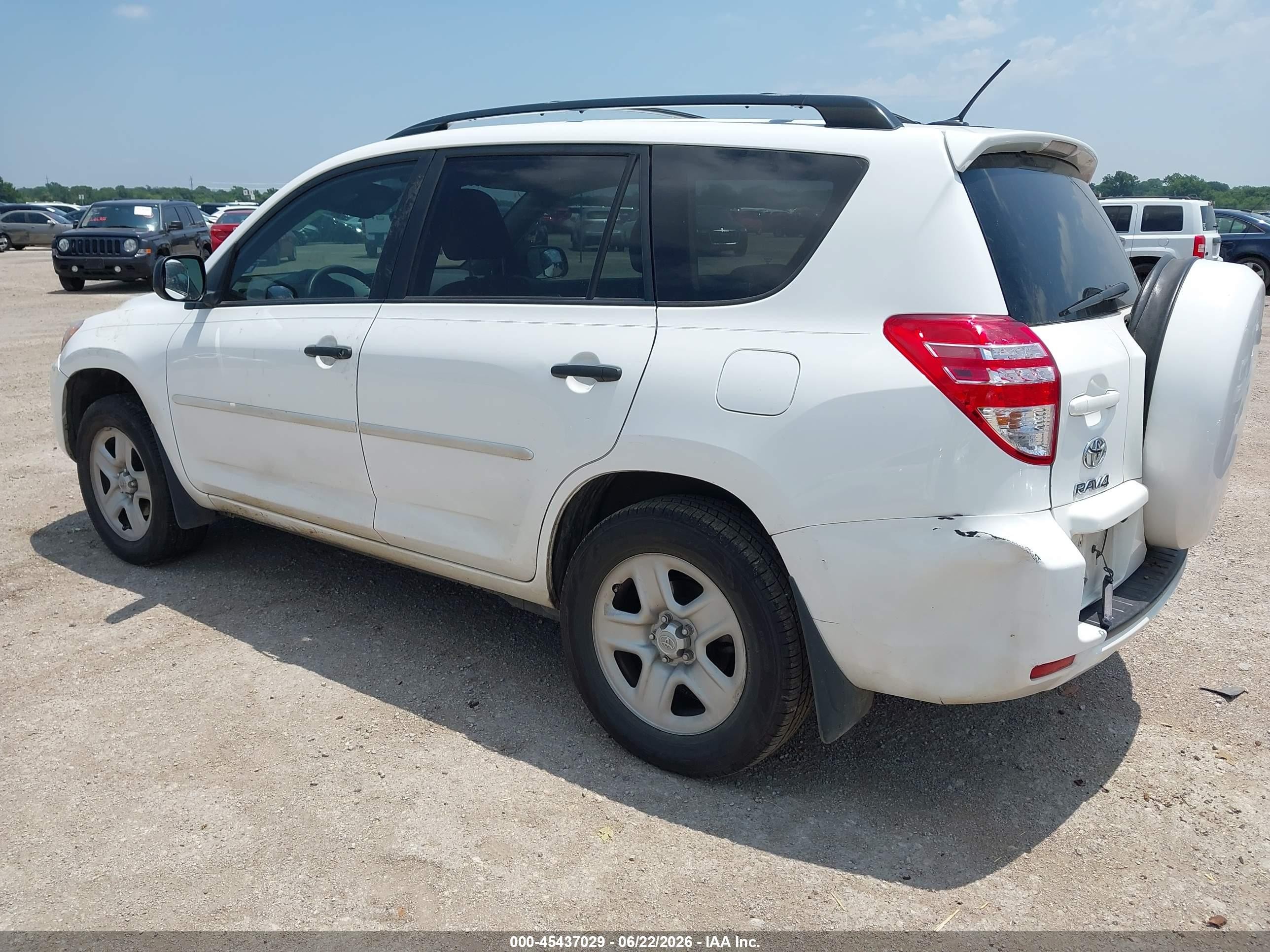 2012 Toyota Rav4 Base V6 White vin: 2T3ZK4DV4CW014675