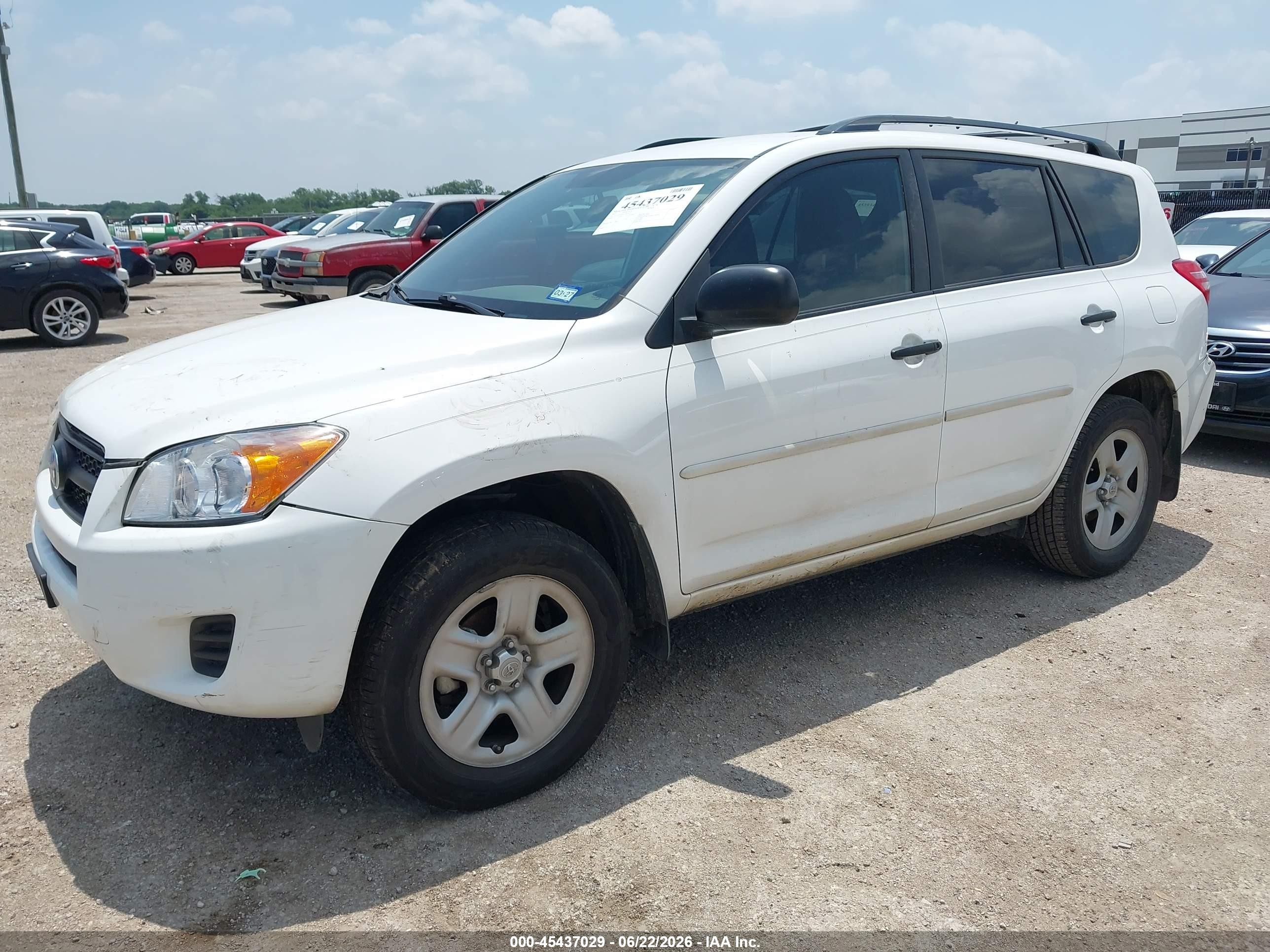 2012 Toyota Rav4 Base V6 White vin: 2T3ZK4DV4CW014675
