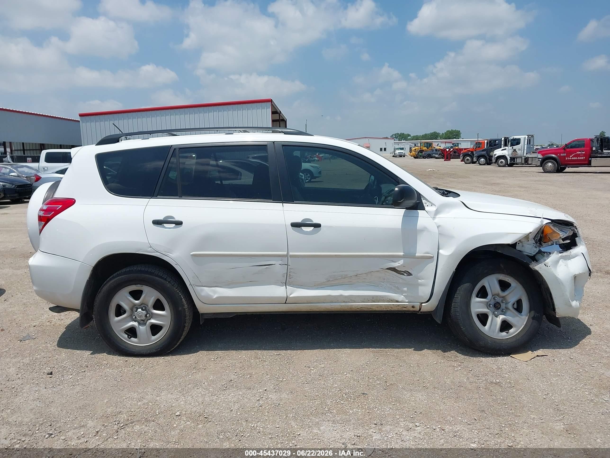 2012 Toyota Rav4 Base V6 White vin: 2T3ZK4DV4CW014675