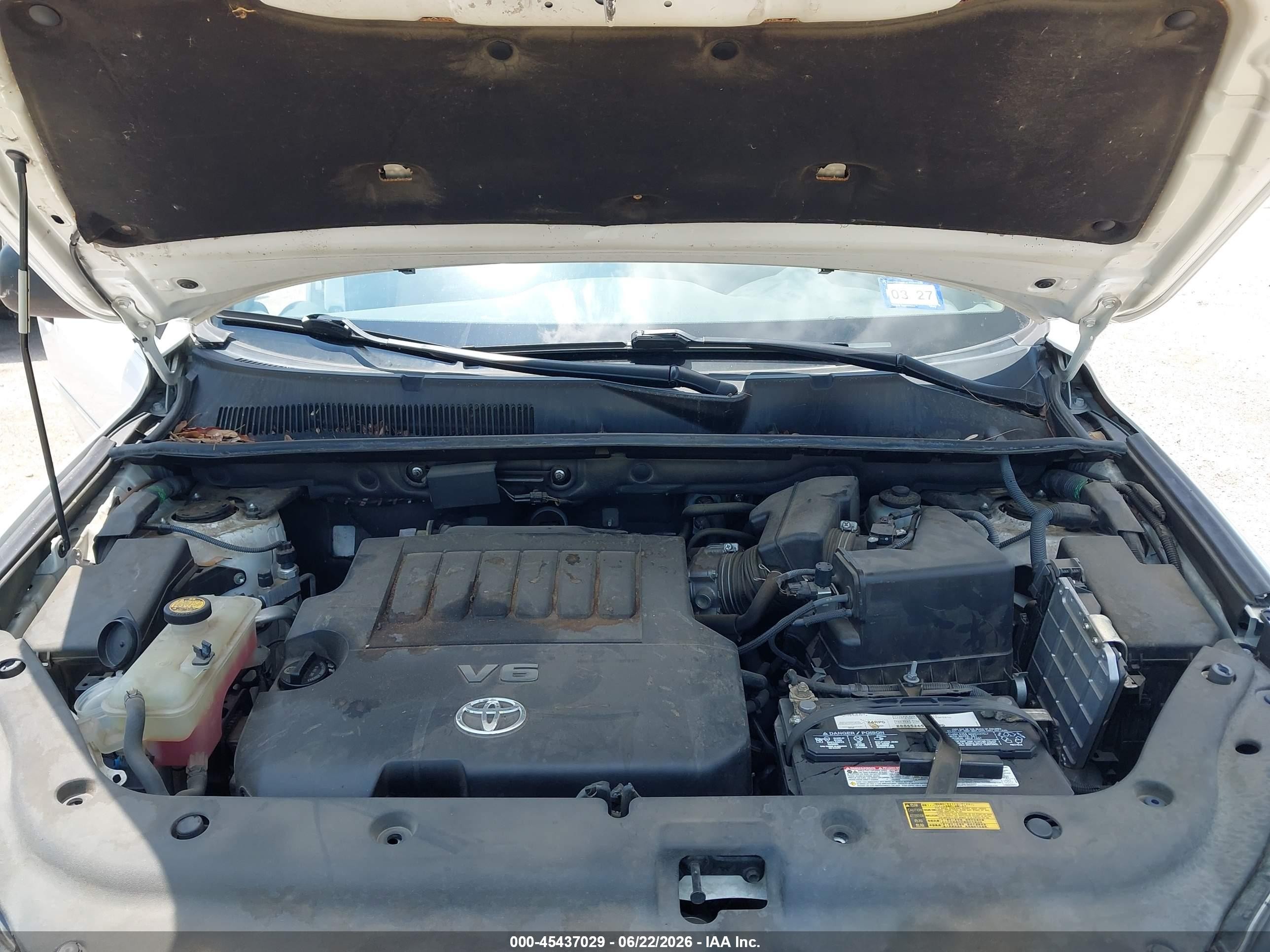 2012 Toyota Rav4 Base V6 White vin: 2T3ZK4DV4CW014675