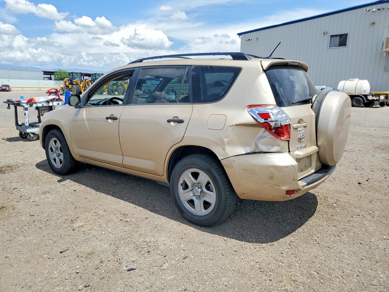 2012 Toyota Rav4 Base Gold vin: 2T3ZK4DV6CW017917