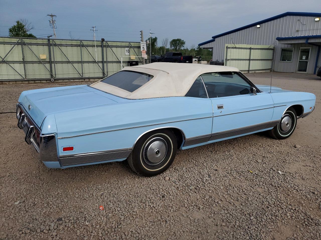 1972 Ford Convertibl Blue vin: 2U61S153262