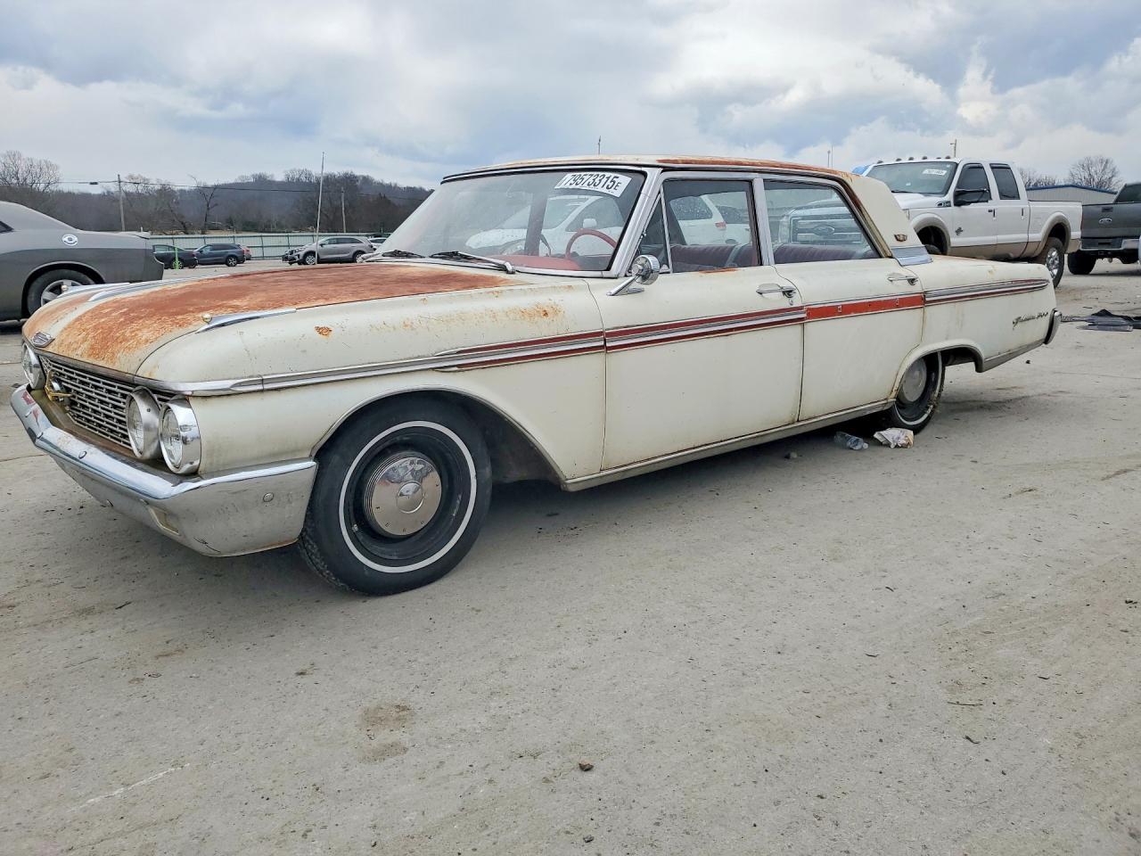 1962 Ford Galaxie White vin: 2U62W115151