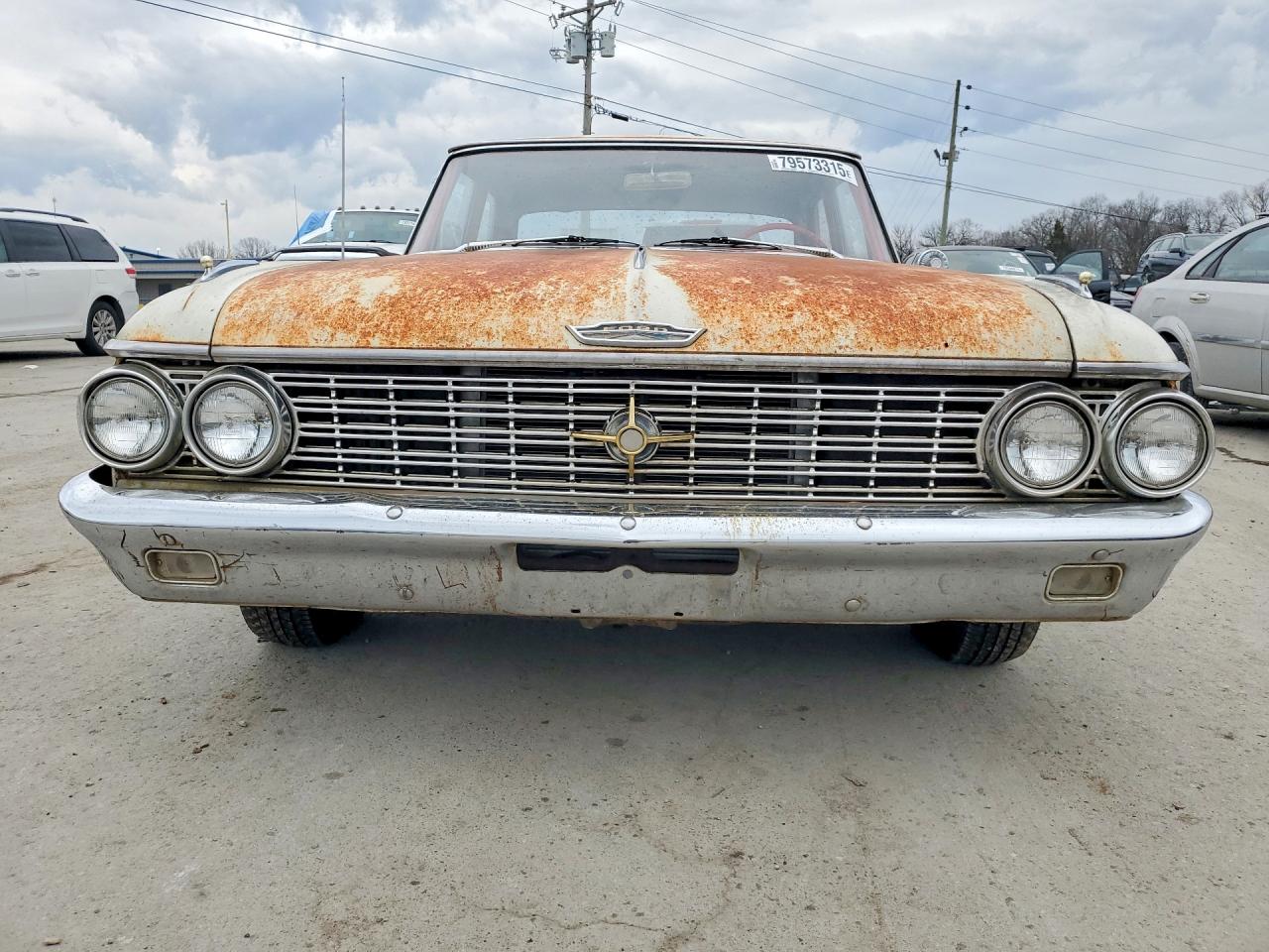 1962 Ford Galaxie White vin: 2U62W115151