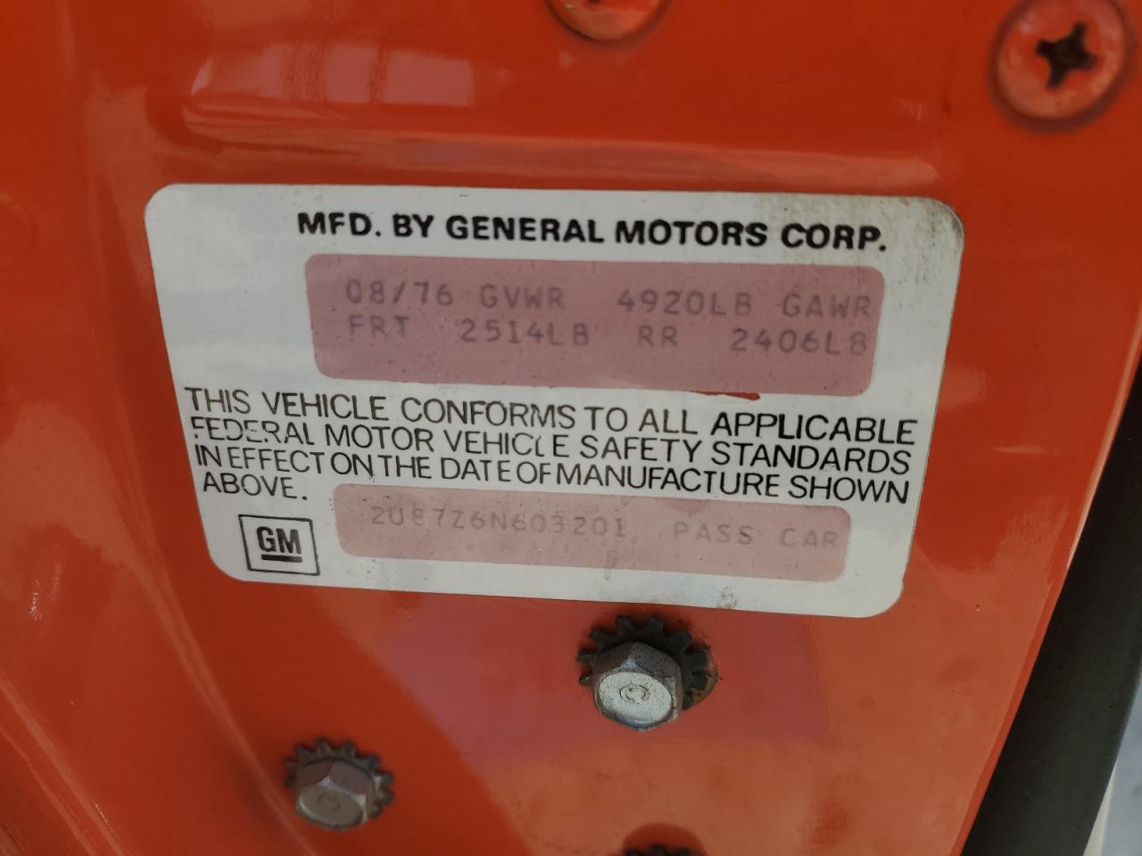 1976 Pontiac Uk   Orange vin: 2U87Z6N603201