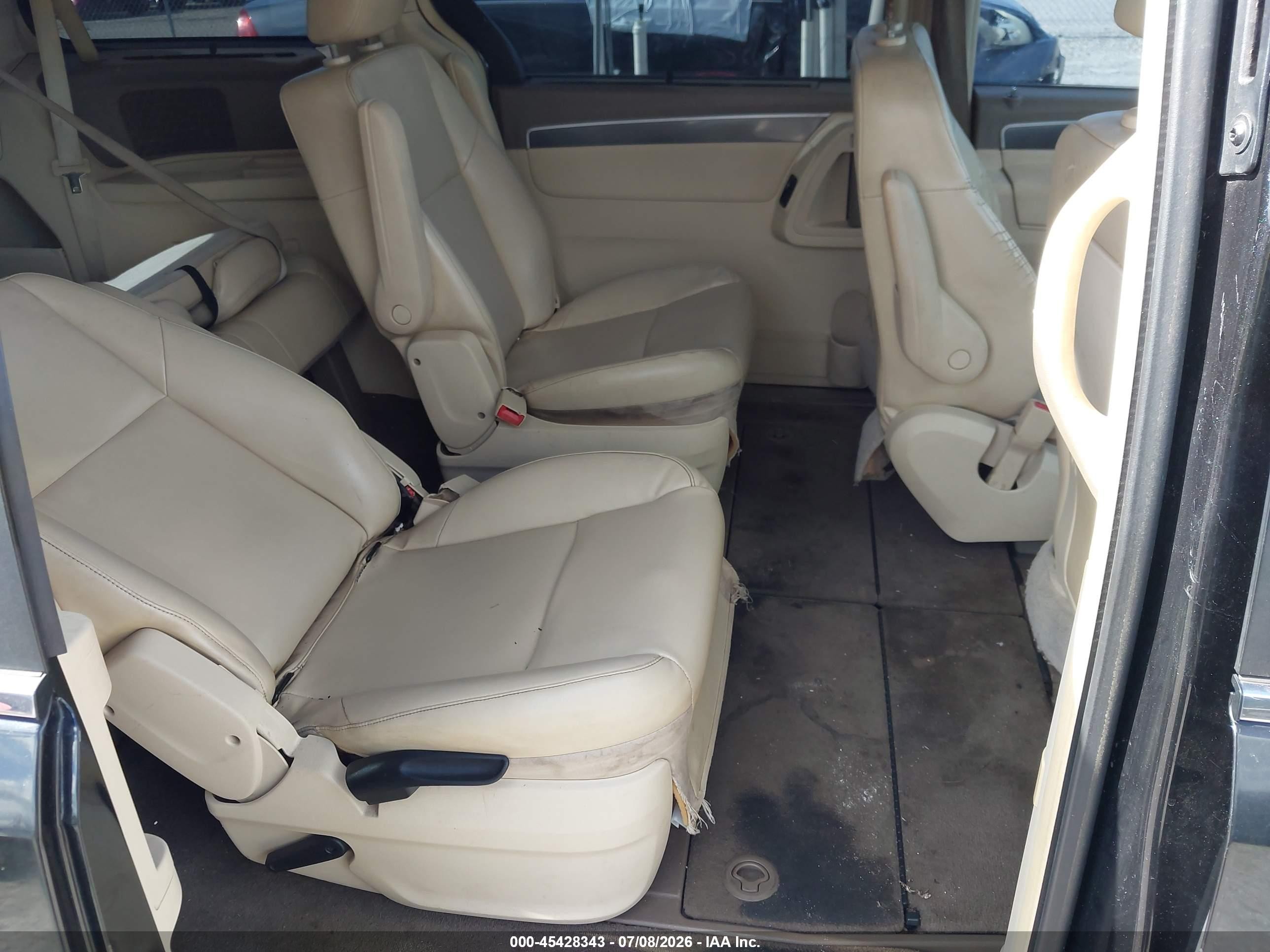 2010 Volkswagen Routan Se Black vin: 2V4RW3D10AR159110