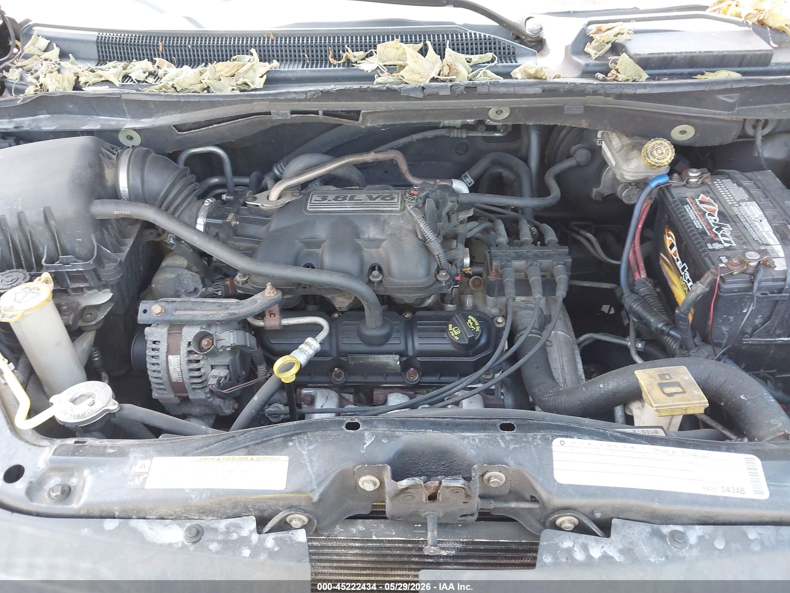 2010 Volkswagen Routan Se Black vin: 2V4RW3D10AR242424