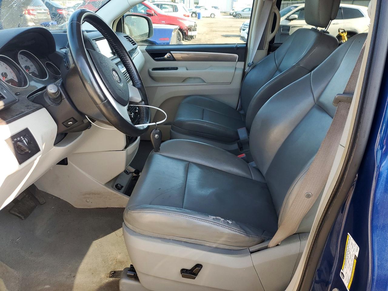 2010 Volkswagen Routan Se Синий vin: 2V4RW3D14AR296132