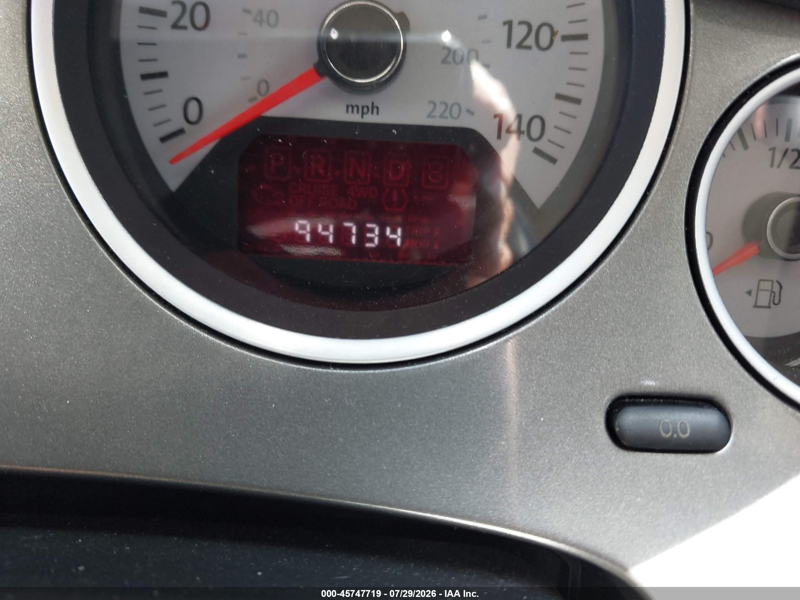 2010 Volkswagen Routan Se Silver vin: 2V4RW3D16AR231072