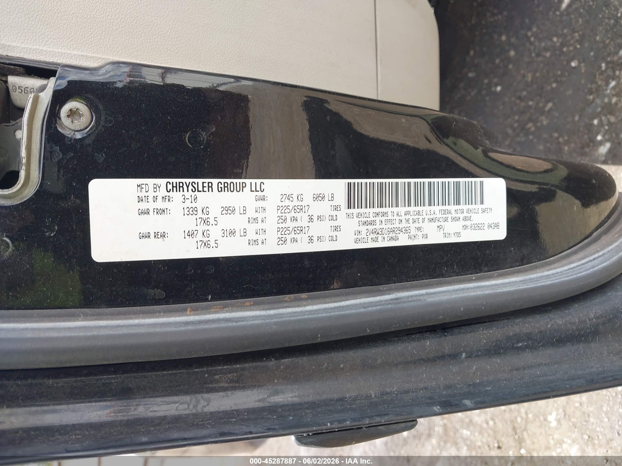 2010 Volkswagen Routan Se Black vin: 2V4RW3D16AR294365