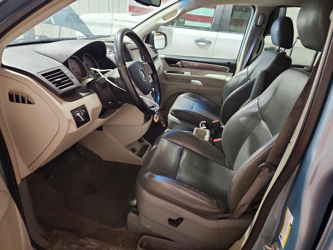 2010 Volkswagen Routan Se Blue vin: 2V4RW3D18AR236967