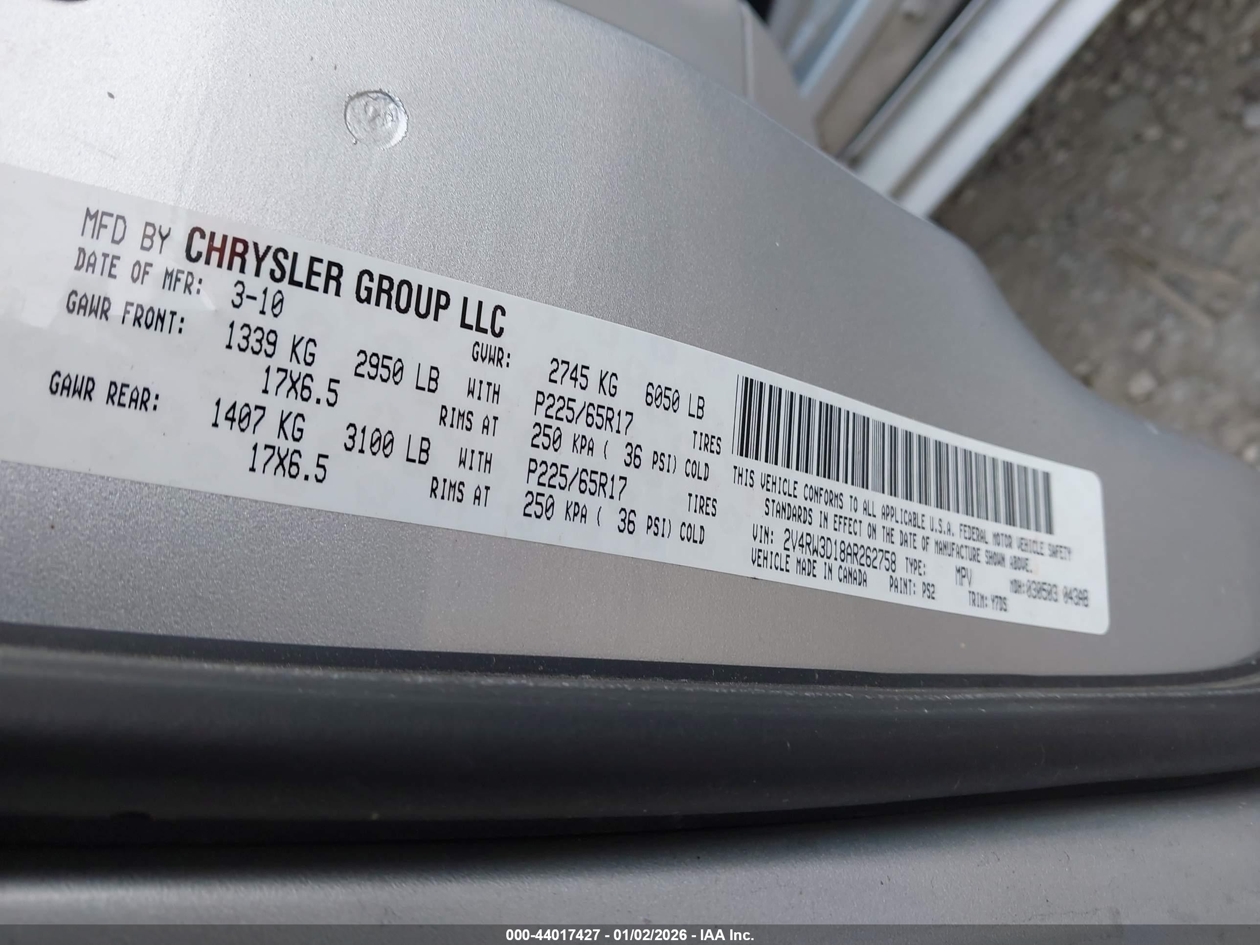2010 Volkswagen Routan Se Silver vin: 2V4RW3D18AR262758