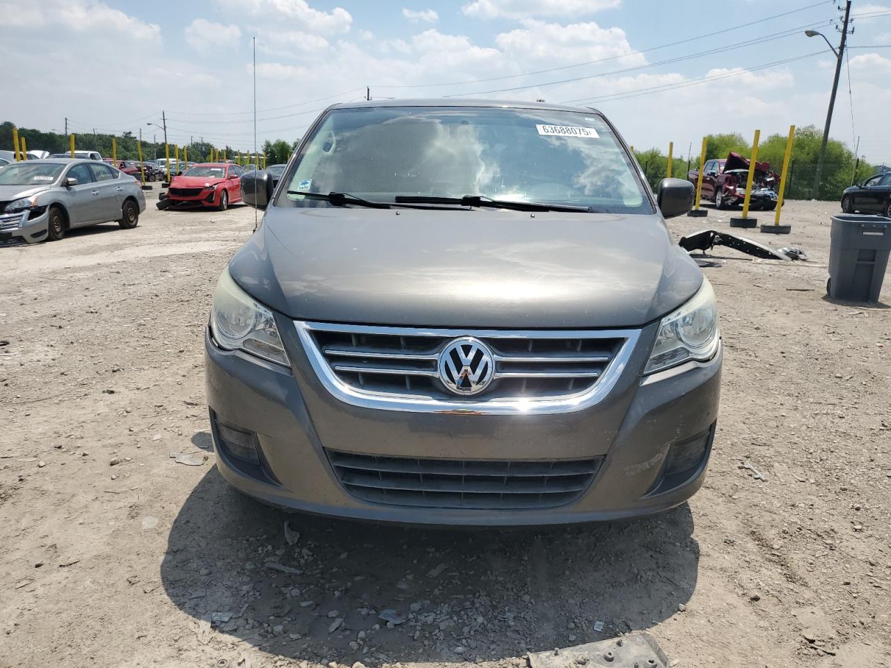 2010 Volk Routan Se Серый vin: 2V4RW3D18AR295615