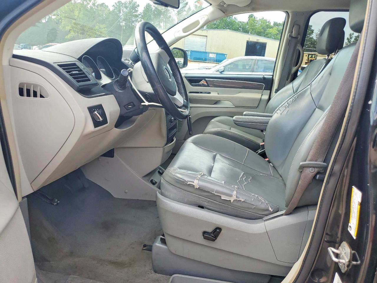 2010 Volkswagen Routan Se Black vin: 2V4RW3D1XAR280260