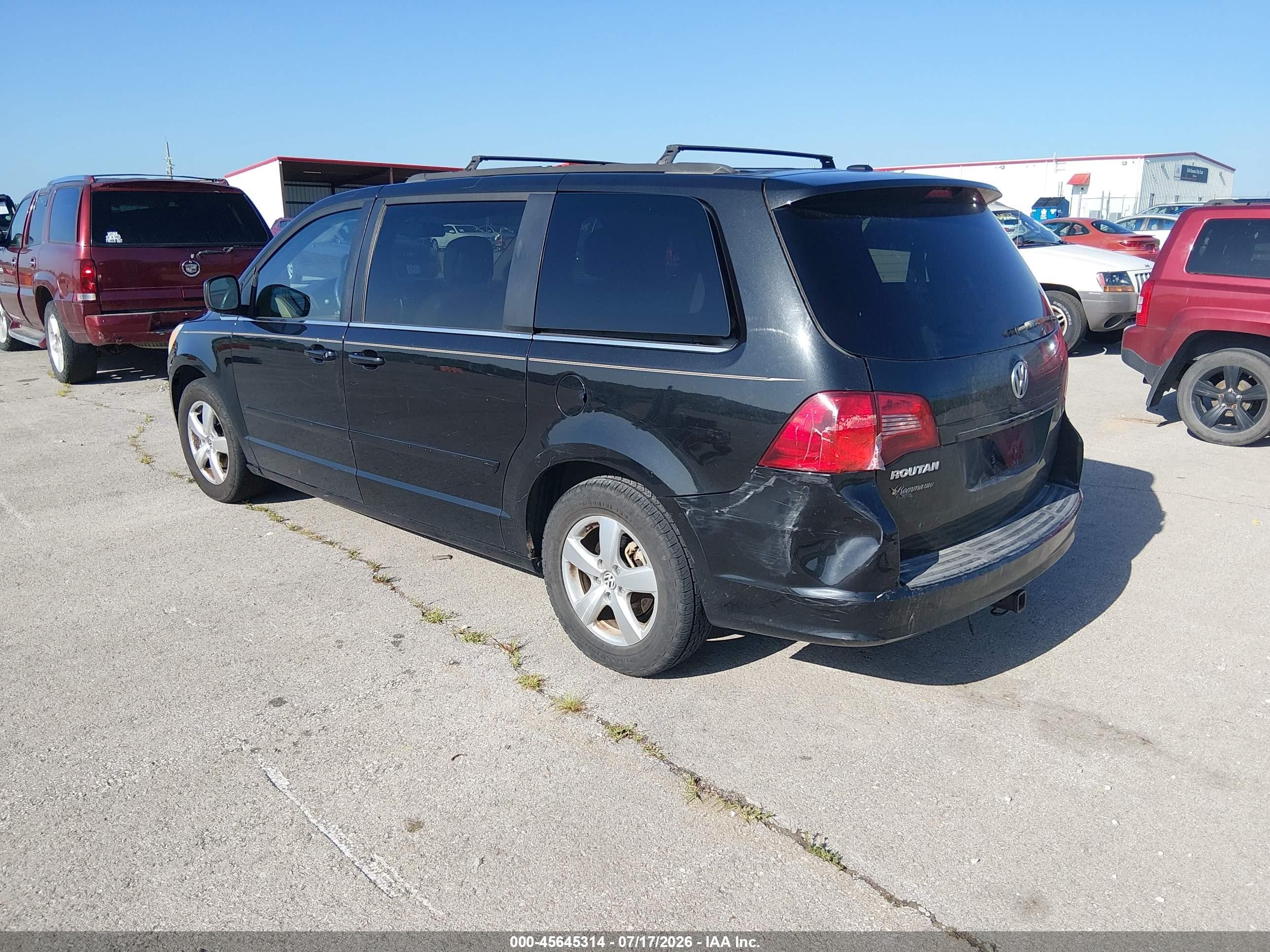2011 Volkswagen Routan Se Black vin: 2V4RW3DG0BR670211