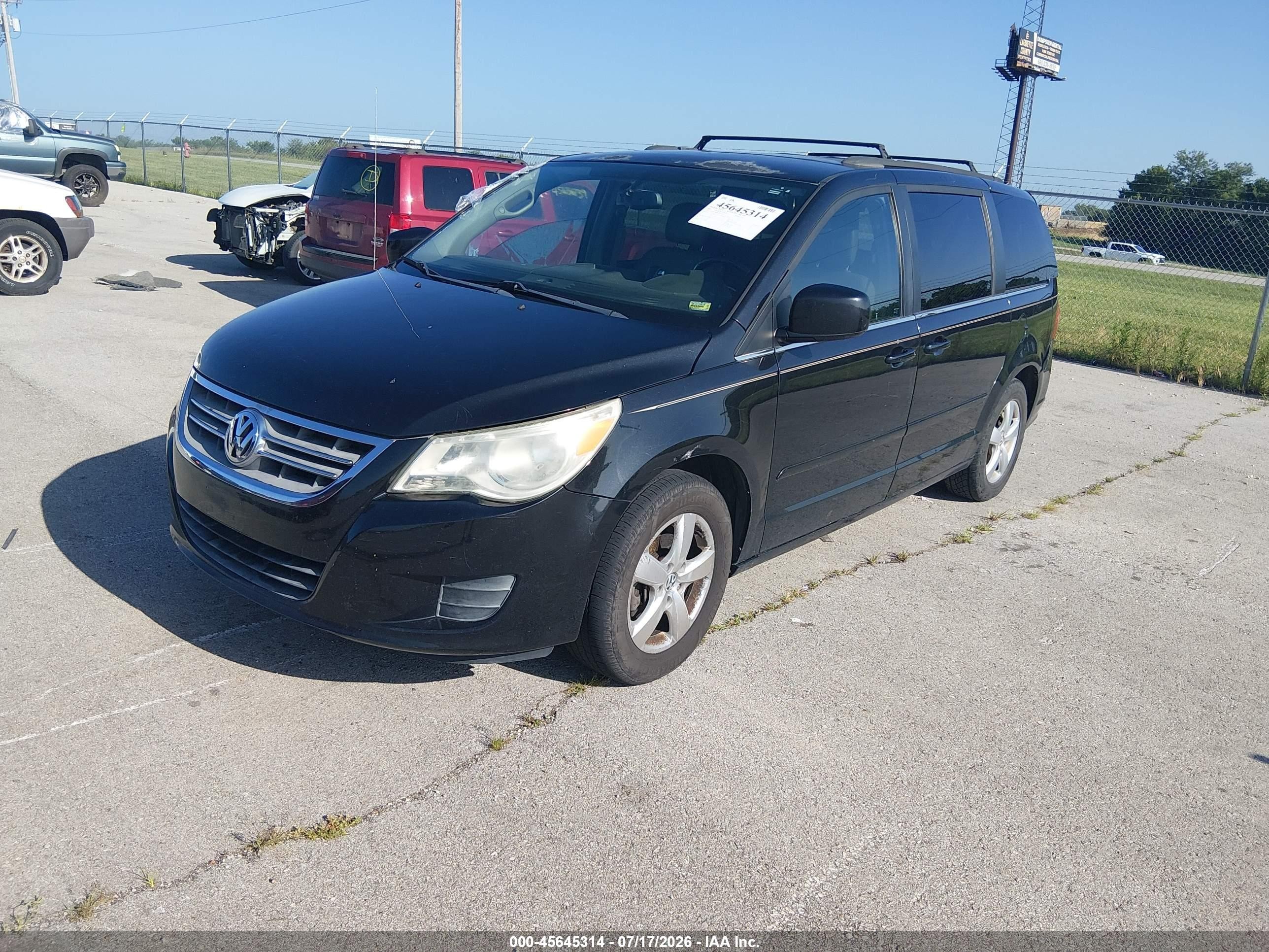 2011 Volkswagen Routan Se Black vin: 2V4RW3DG0BR670211