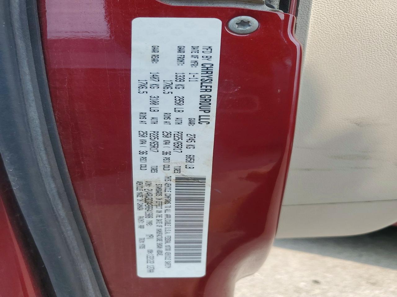 2011 Volkswagen Routan Se Красный vin: 2V4RW3DG4BR641908