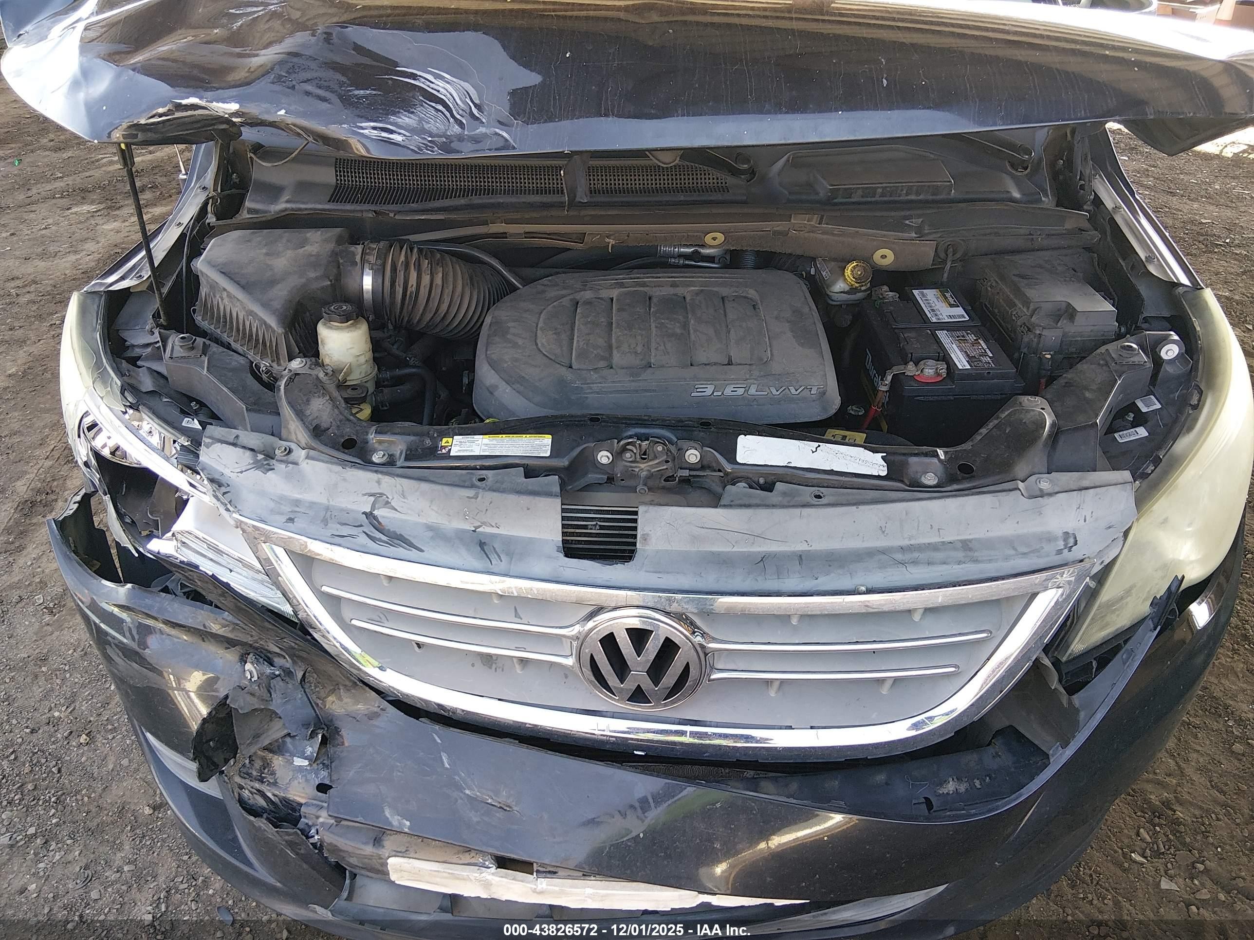 2011 Volkswagen Routan Se Черный vin: 2V4RW3DG5BR670415