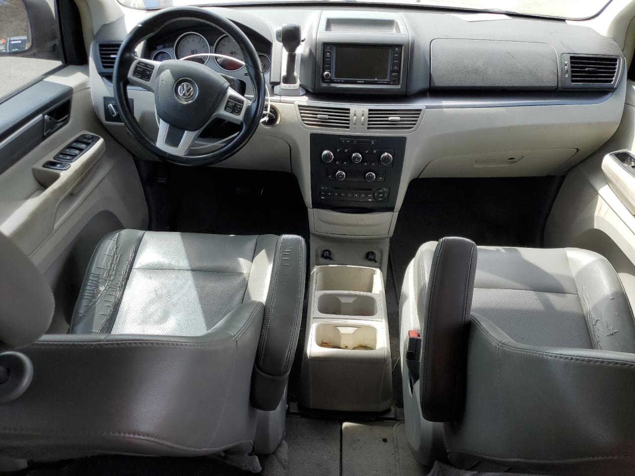 2011 Volkswagen Routan Se White vin: 2V4RW3DG5BR717538