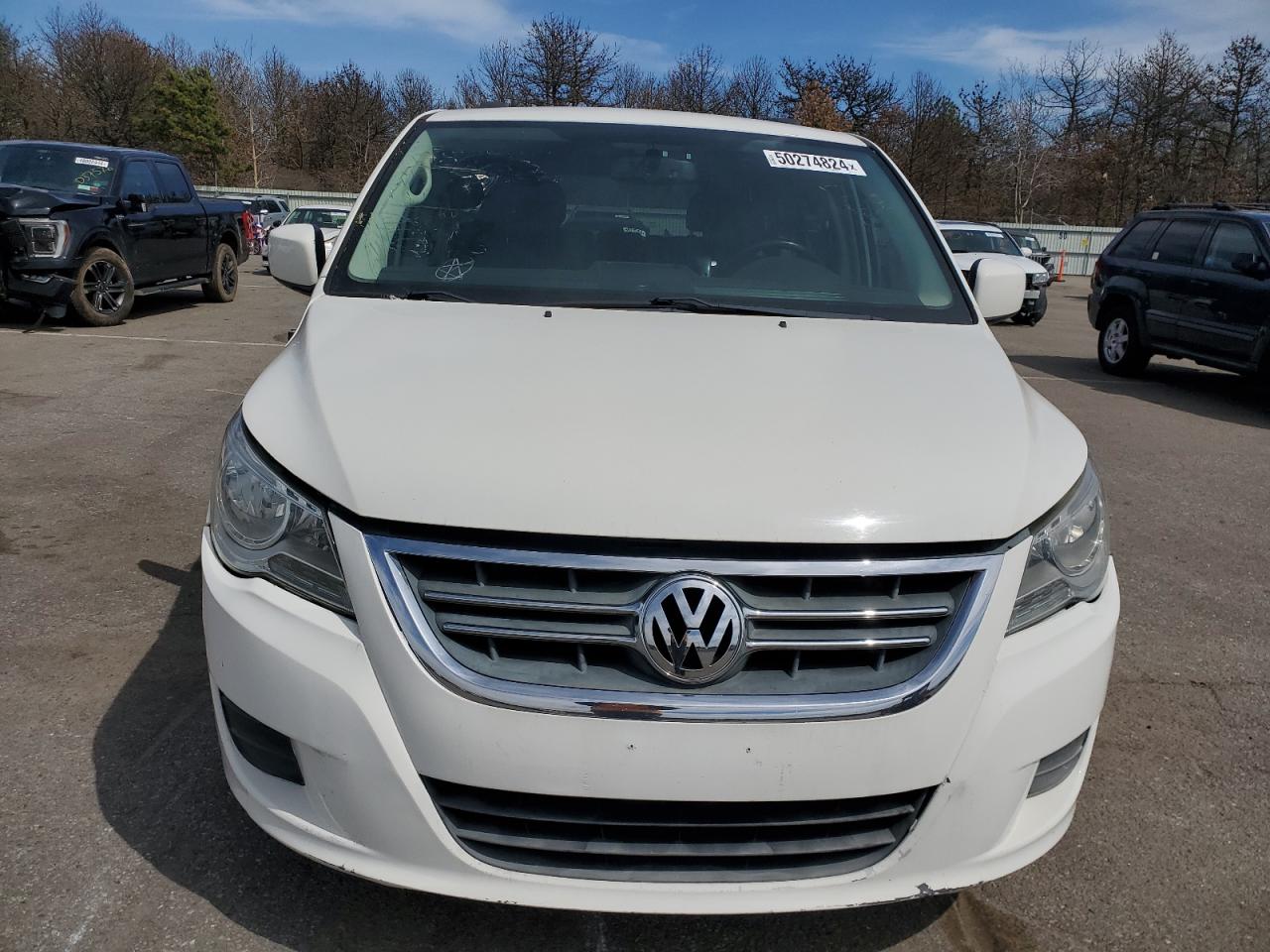 2011 Volkswagen Routan Se White vin: 2V4RW3DG5BR717538