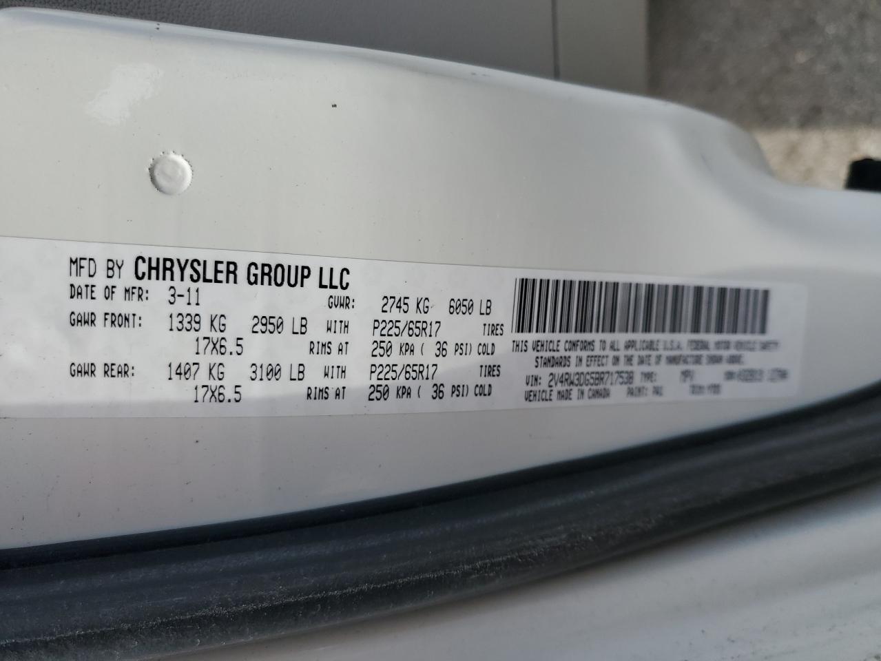 2011 Volkswagen Routan Se White vin: 2V4RW3DG5BR717538