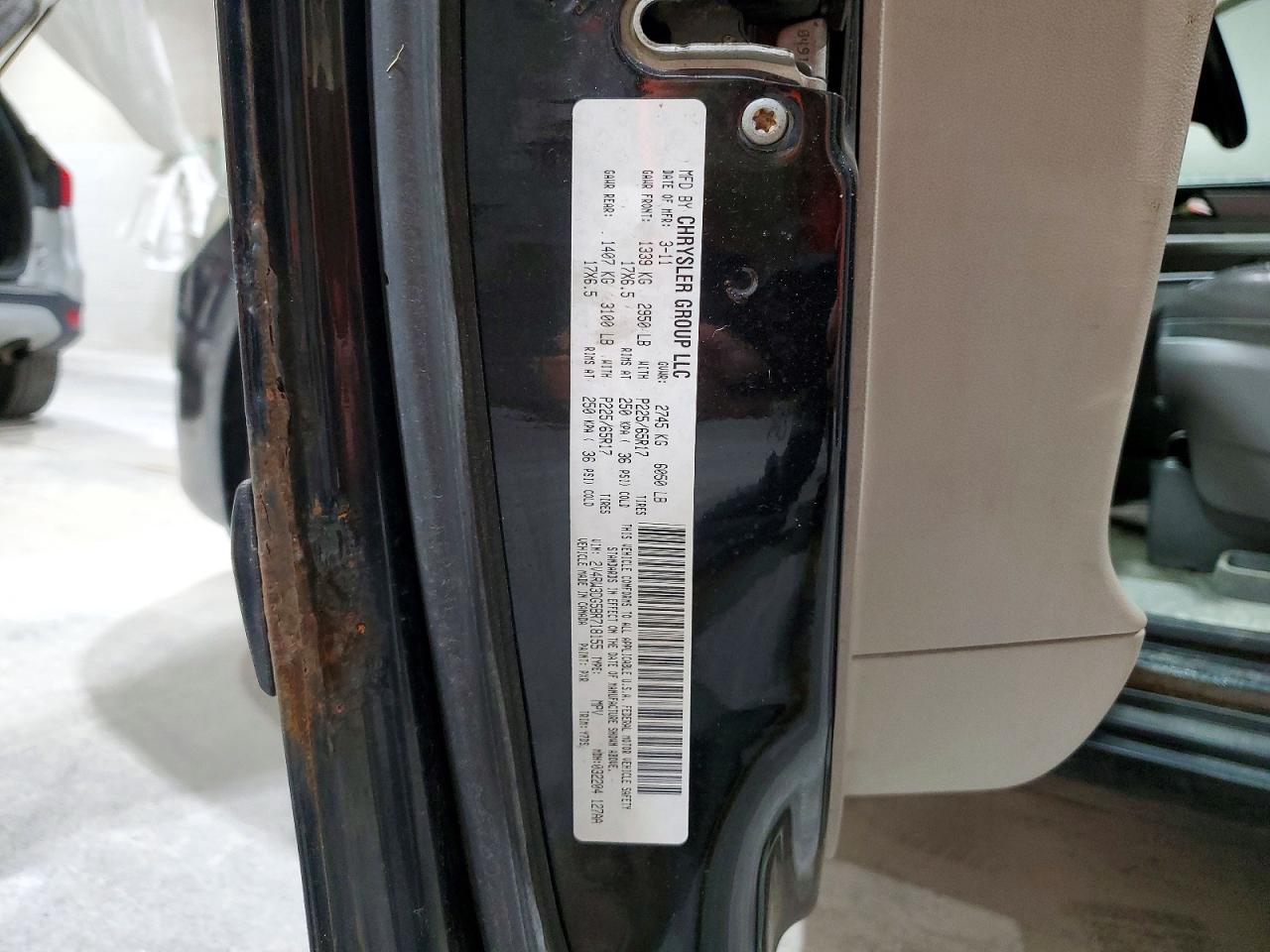 2011 Volkswagen Routan Se Черный vin: 2V4RW3DG5BR718155
