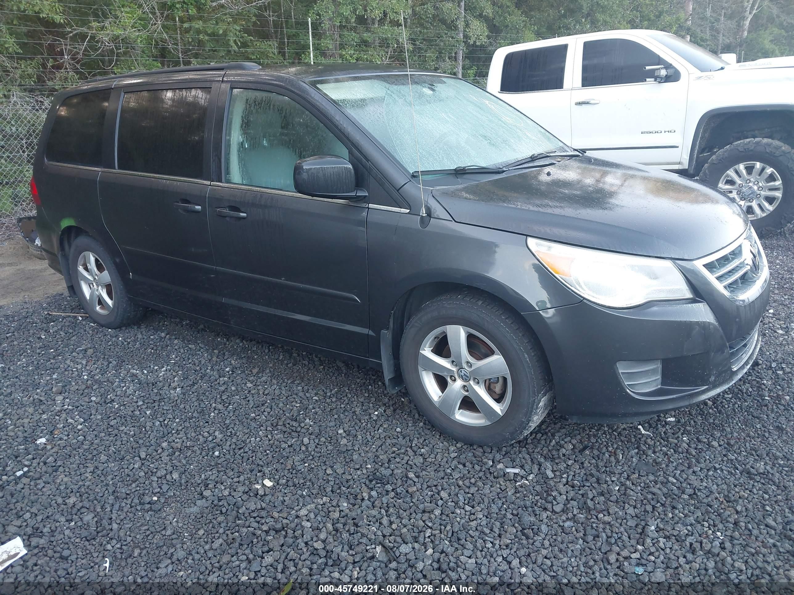 2011 Volkswagen Routan Se Gray vin: 2V4RW3DG8BR738934