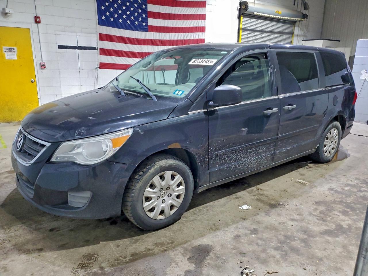 2011 Volkswagen Routan S Black vin: 2V4RW4DG7BR717711