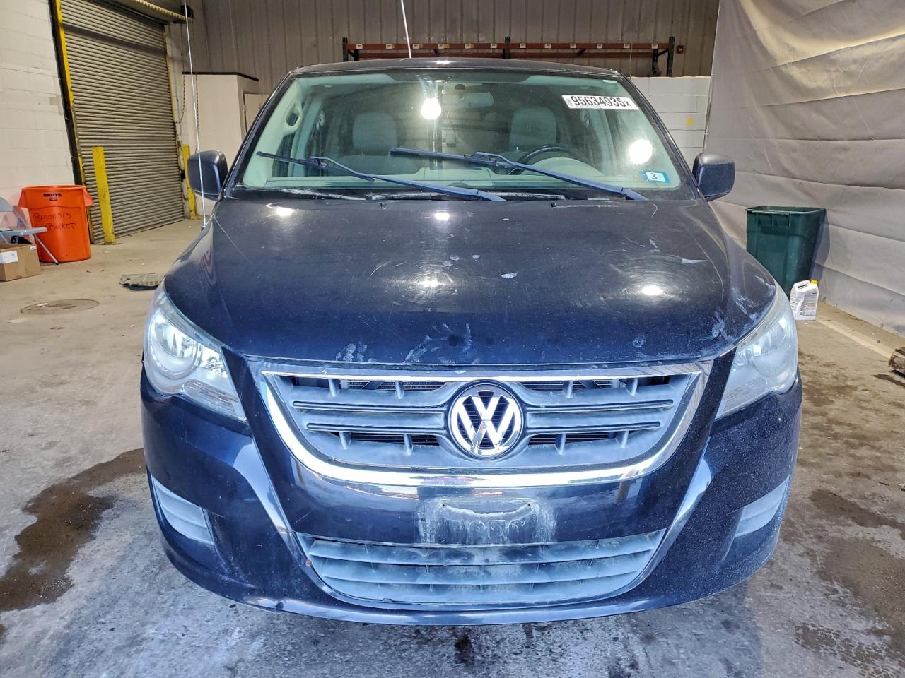 2011 Volkswagen Routan S Black vin: 2V4RW4DG7BR717711