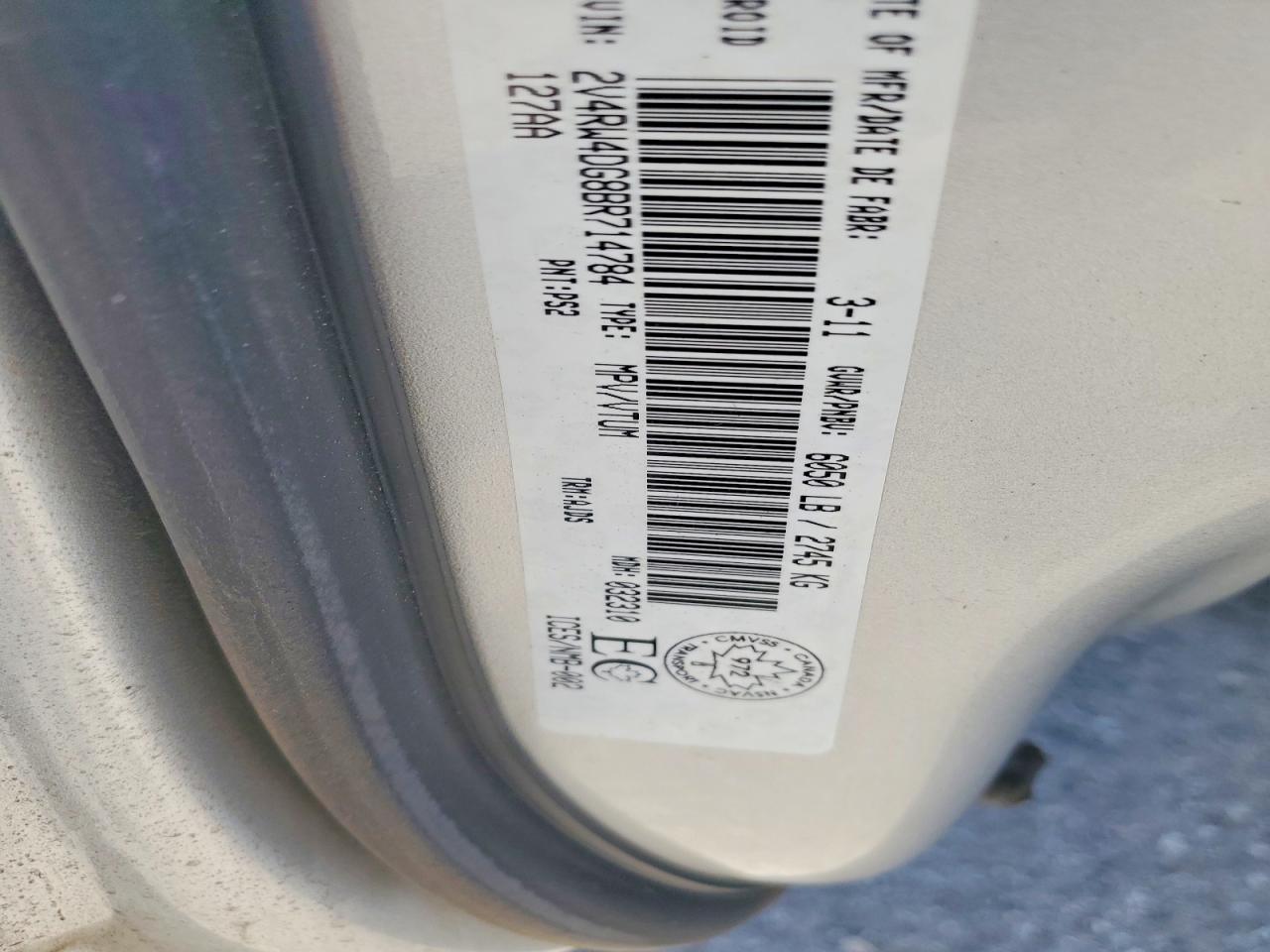 2011 Volkswagen Routan S Silver vin: 2V4RW4DG8BR714784