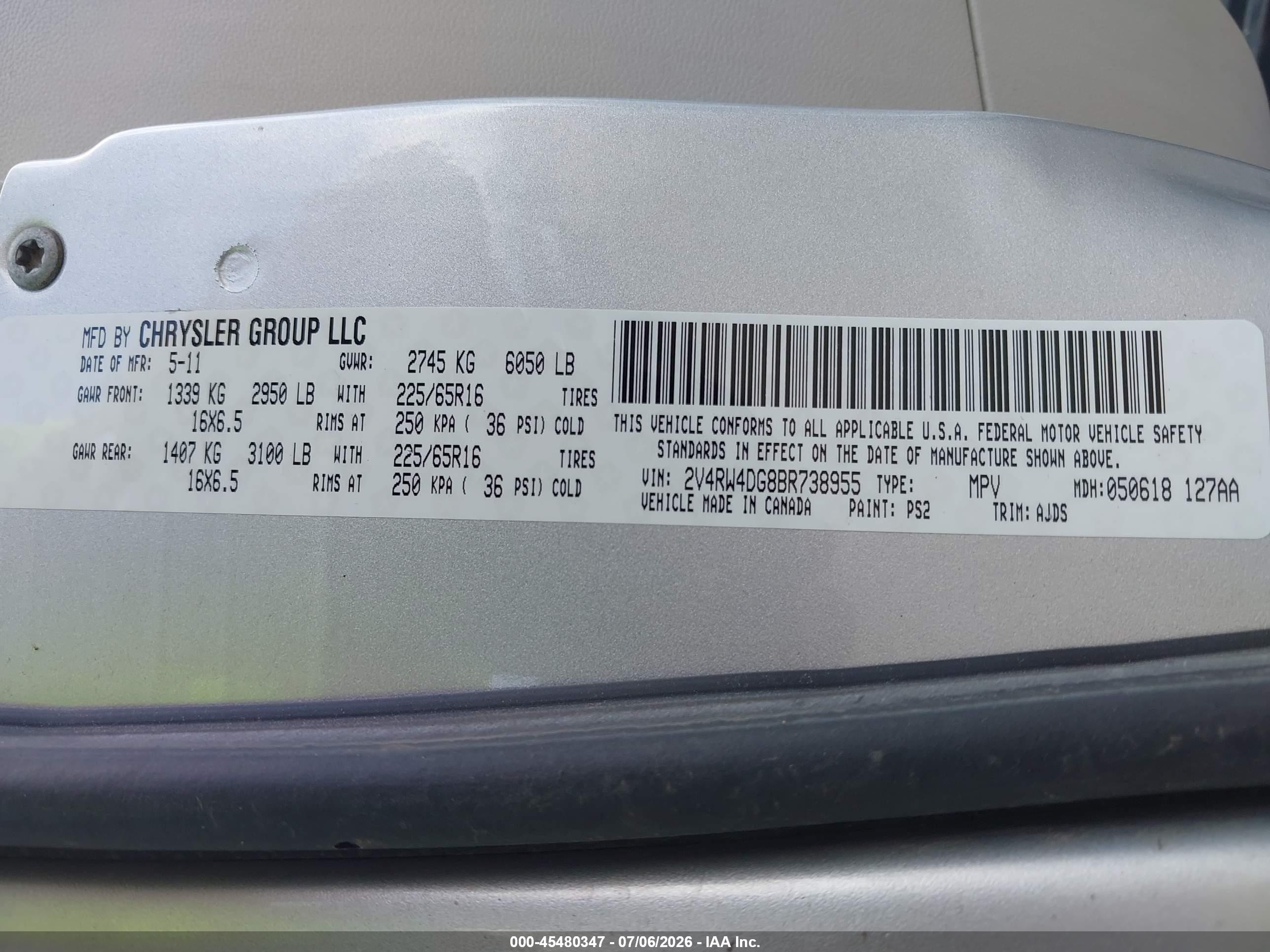 2011 Volkswagen Routan S Silver vin: 2V4RW4DG8BR738955