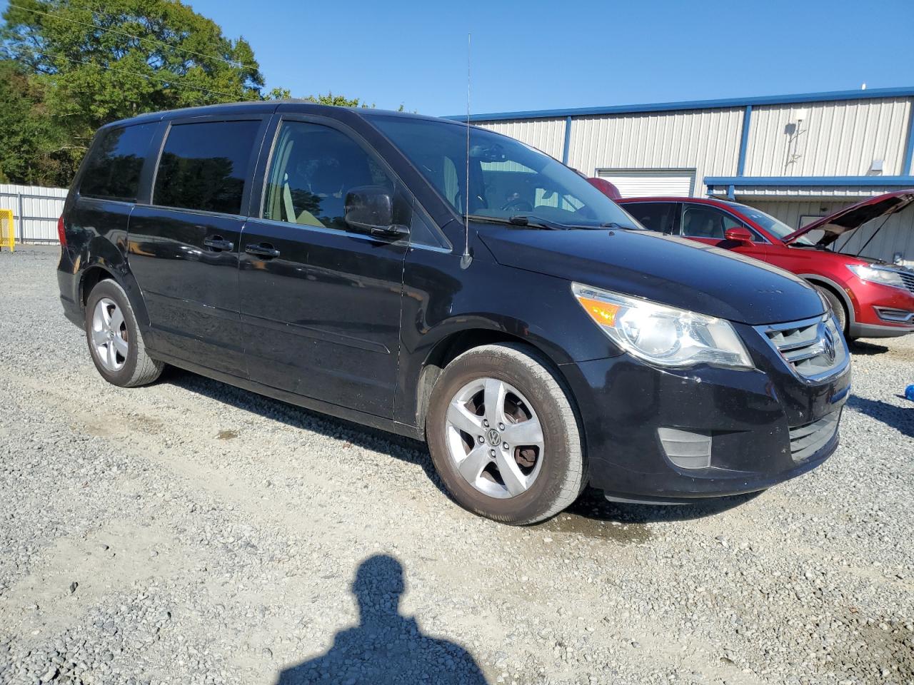 2011 Volkswagen Routan Sel Black vin: 2V4RW5DG1BR740715