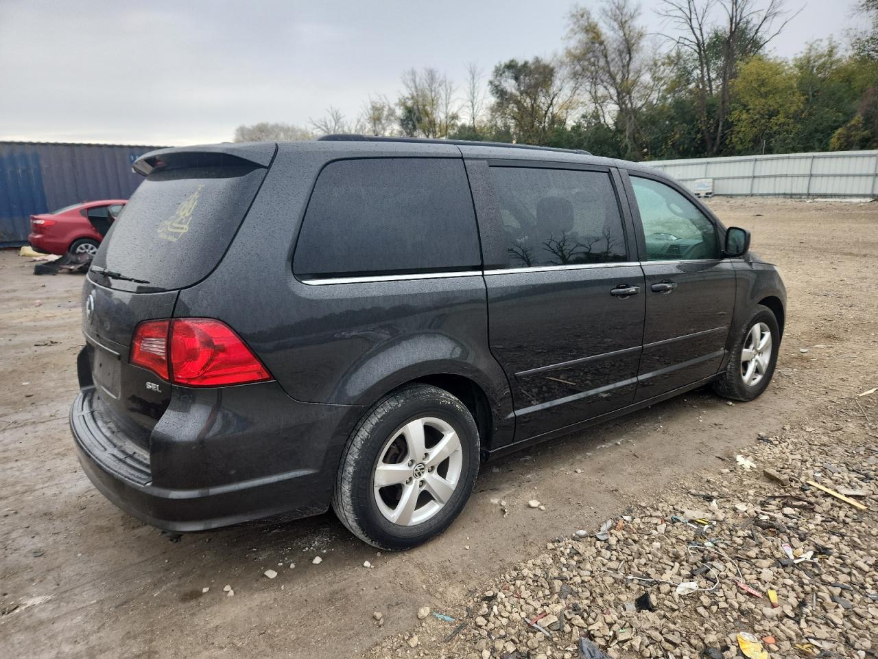 2011 Volkswagen Routan Sel Black vin: 2V4RW5DG5BR804996