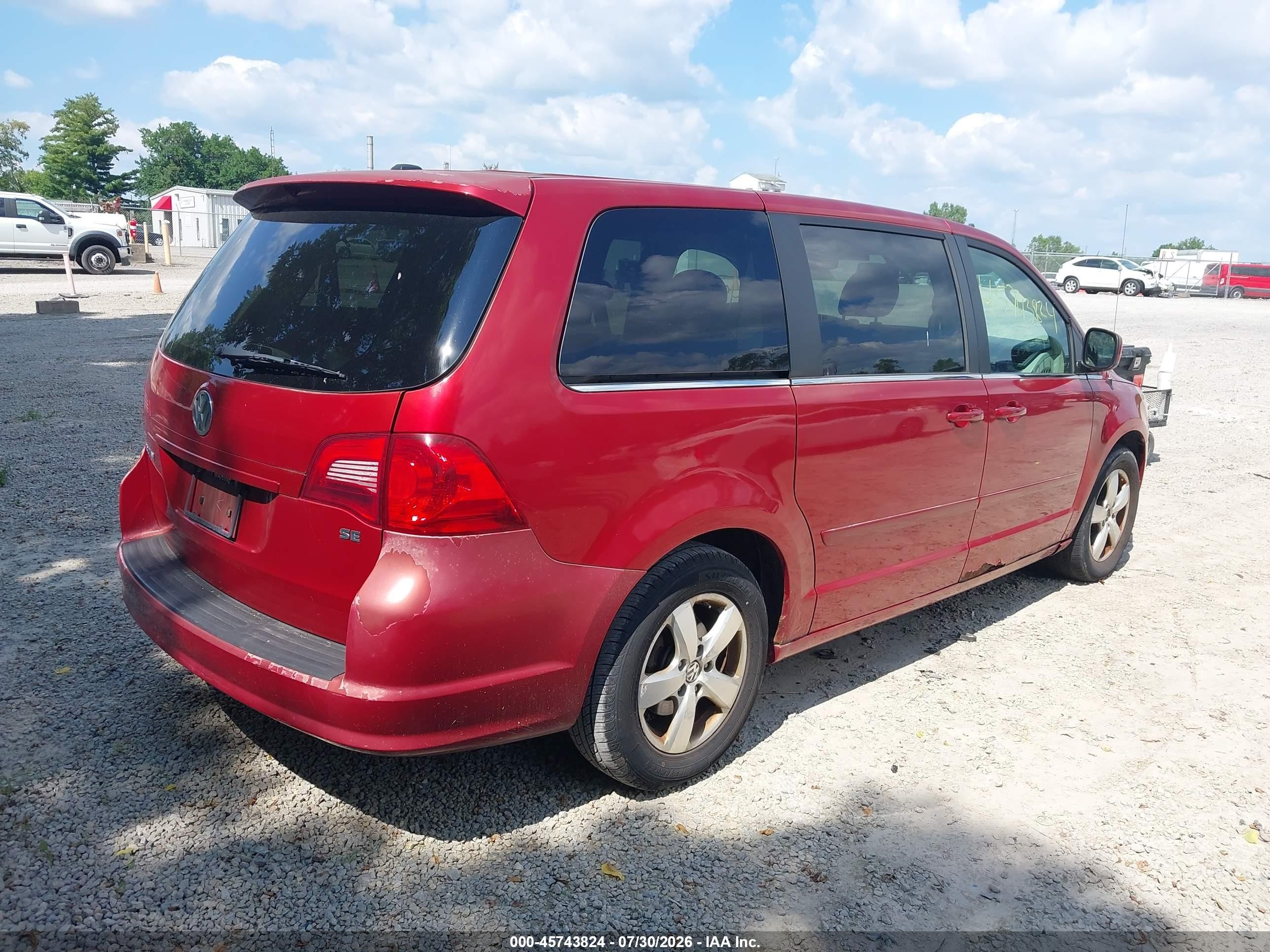 2009 Volkswagen Routan Se Orange vin: 2V8HW34139R559331