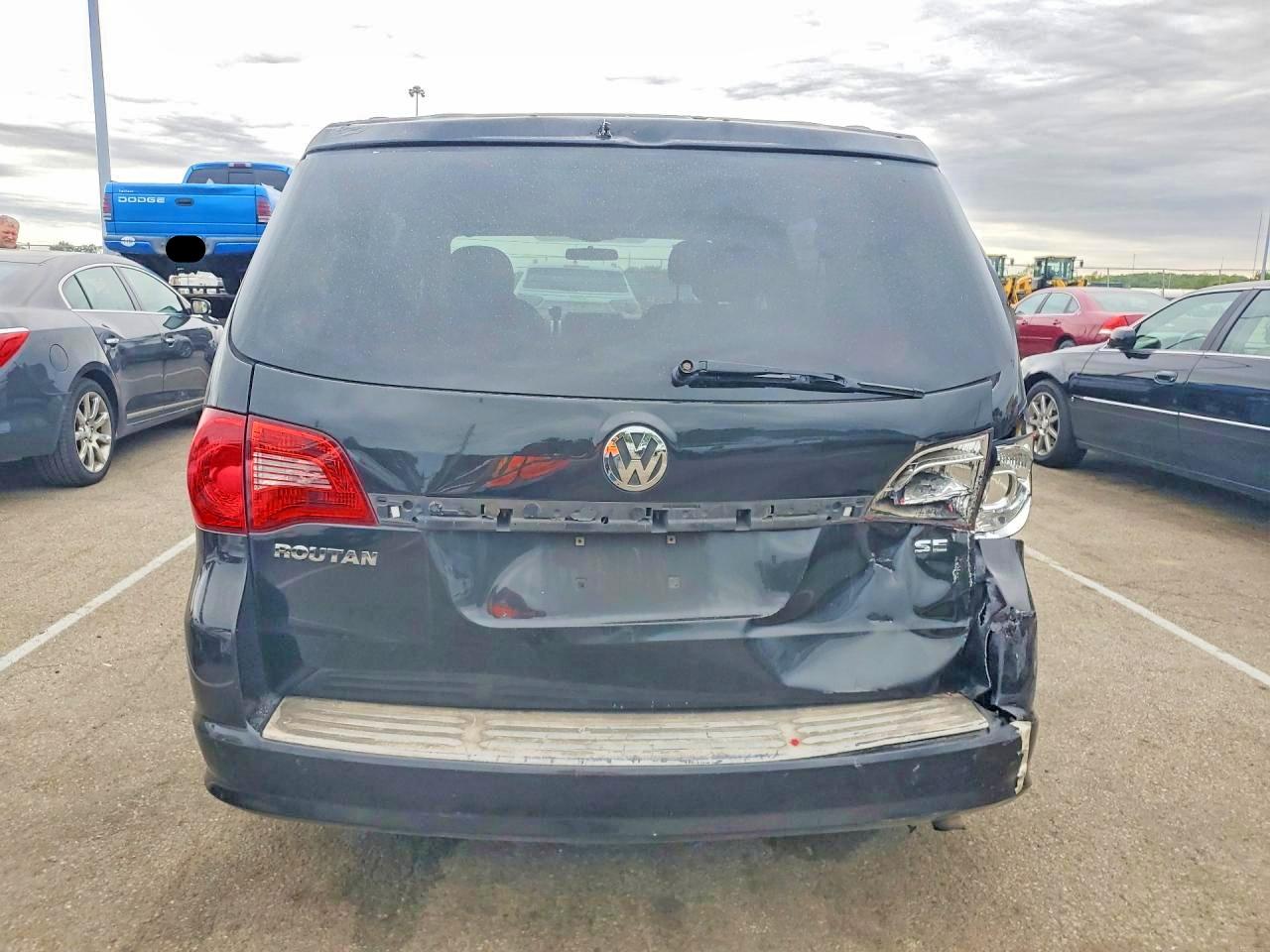 2009 Volkswagen Routan Se Черный vin: 2V8HW34149R586327