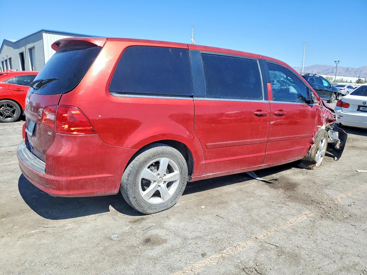 2009 Volkswagen Routan Se Red vin: 2V8HW34149R586506