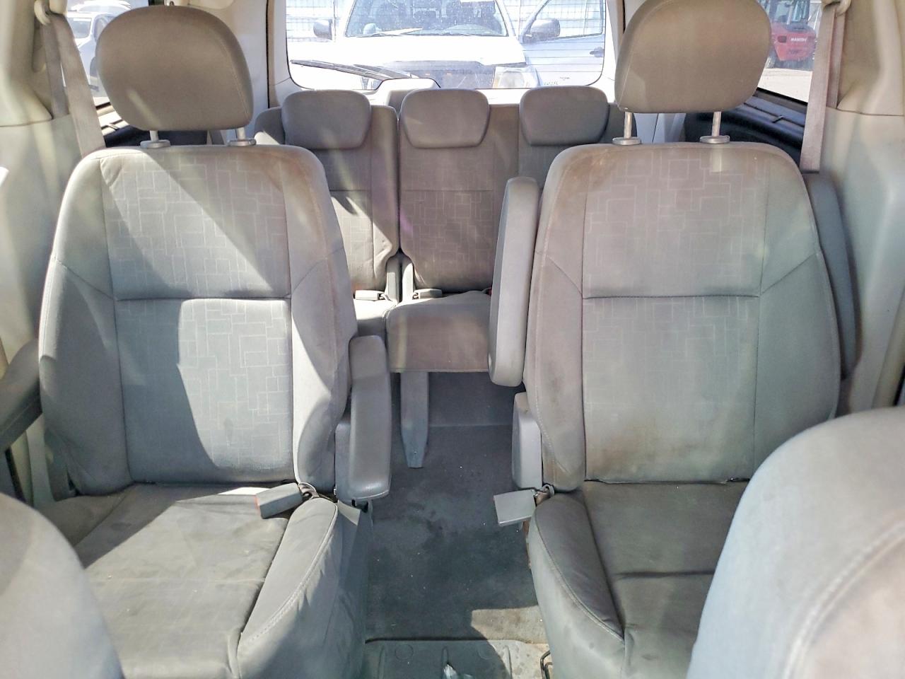 2009 Volkswagen Routan Se Red vin: 2V8HW34149R586506
