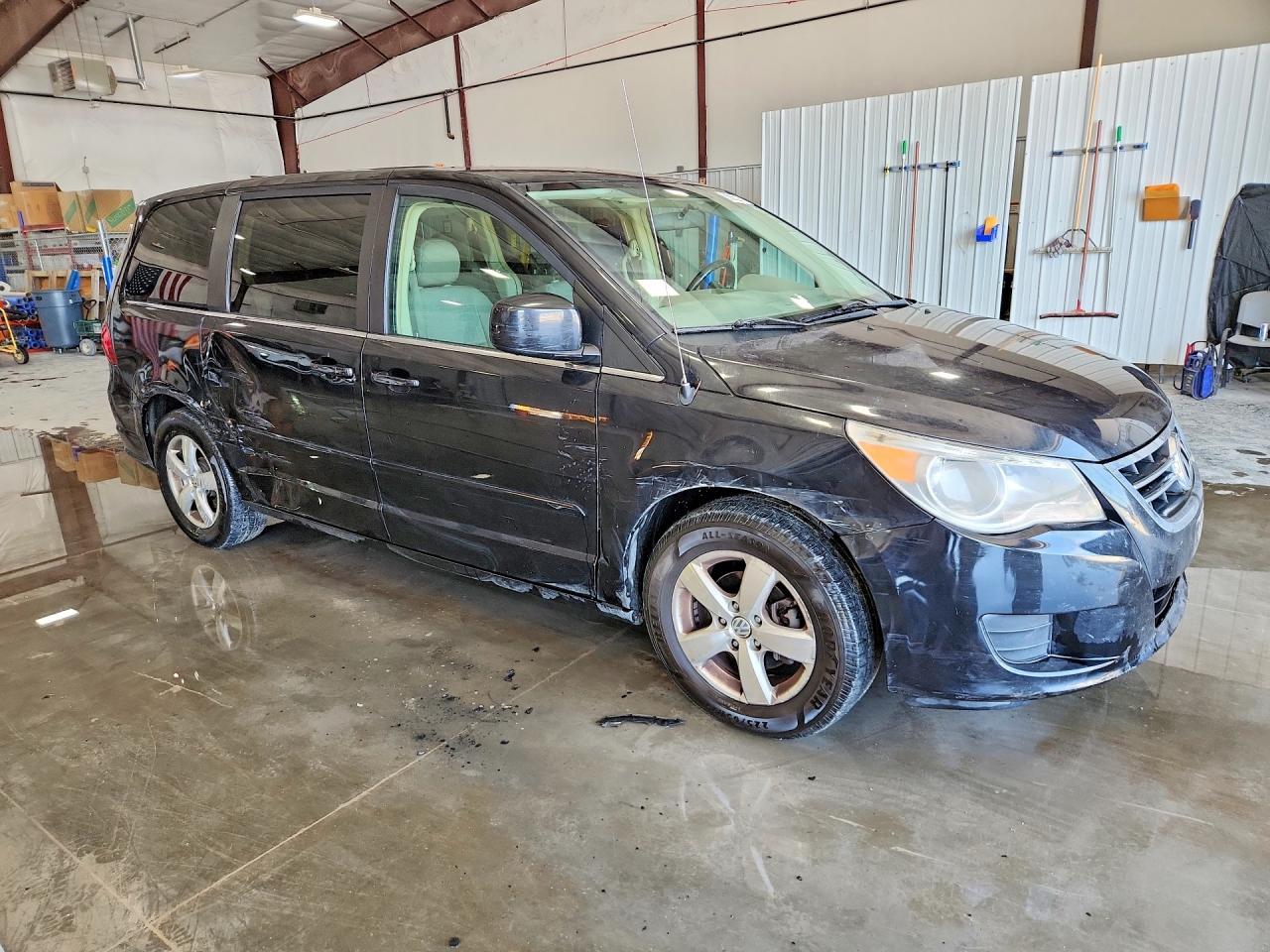 2009 Volkswagen Routan Se Black vin: 2V8HW34159R544894