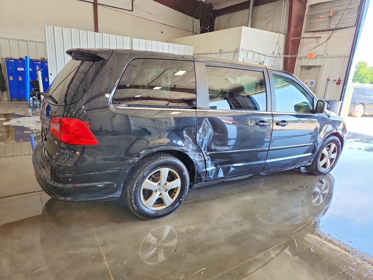 2009 Volkswagen Routan Se Black vin: 2V8HW34159R544894