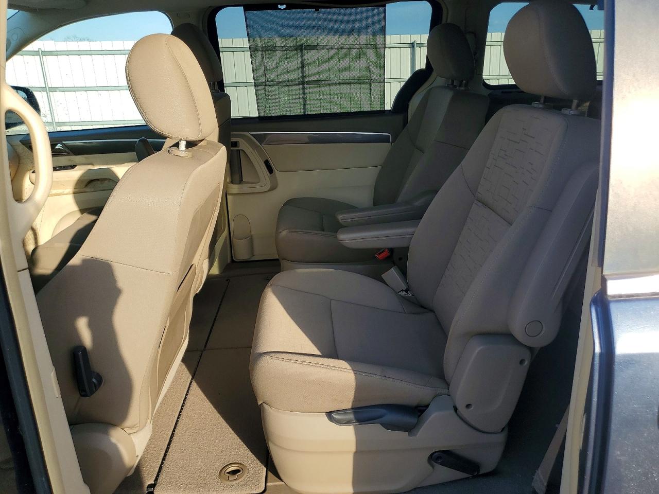 2009 Volkswagen Routan Se Синий vin: 2V8HW34169R546590