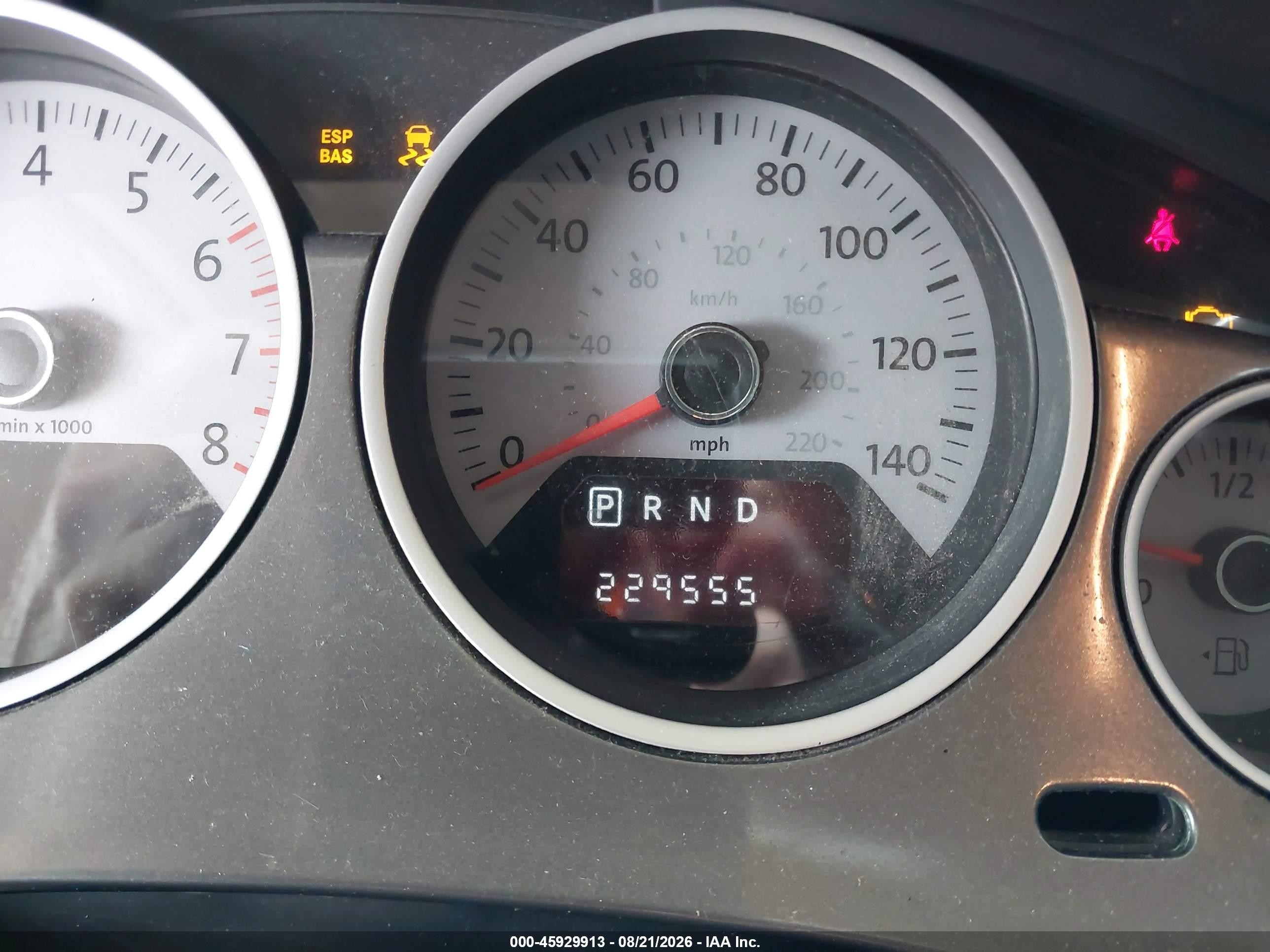 2009 Volkswagen Routan S Silver vin: 2V8HW44169R541086