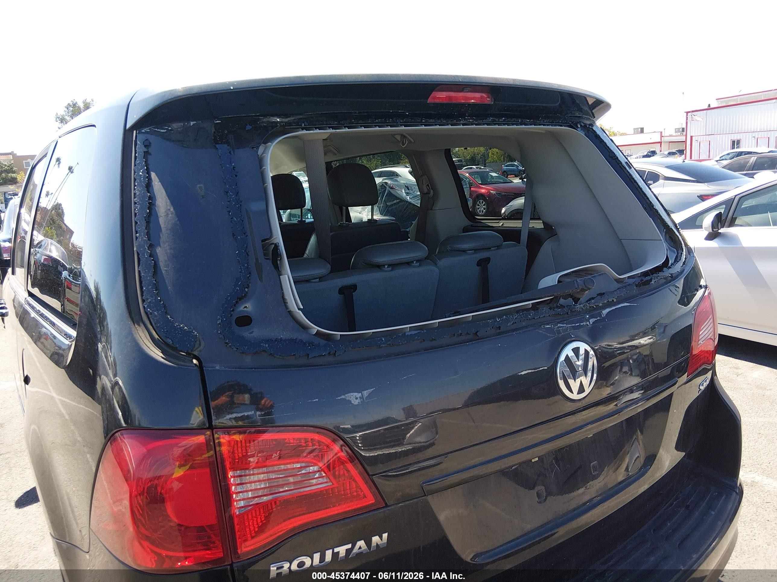 2009 Volkswagen Routan Sel Black vin: 2V8HW54X09R580394