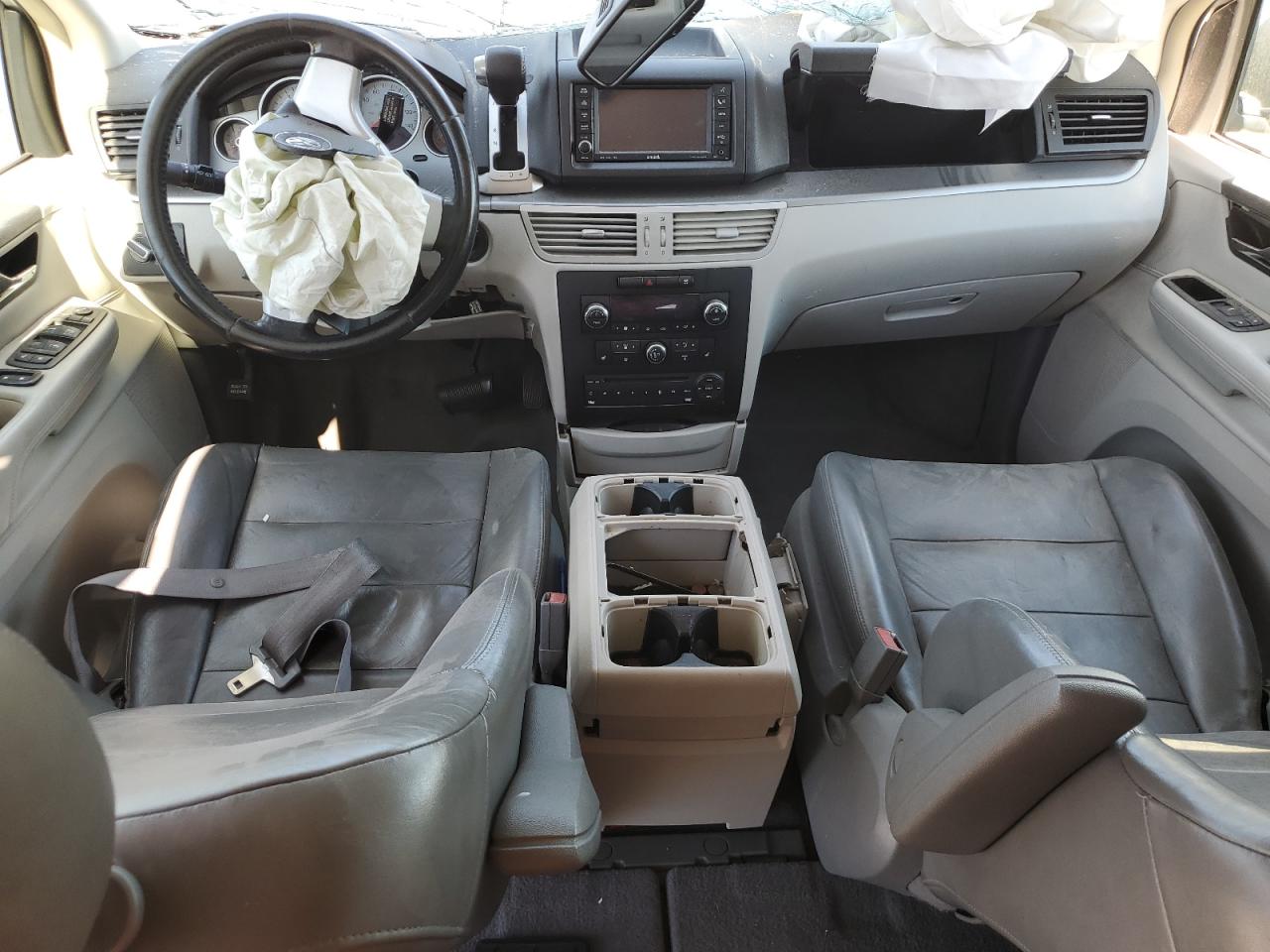 2009 Volkswagen Routan Sel Silver vin: 2V8HW54X69R553541
