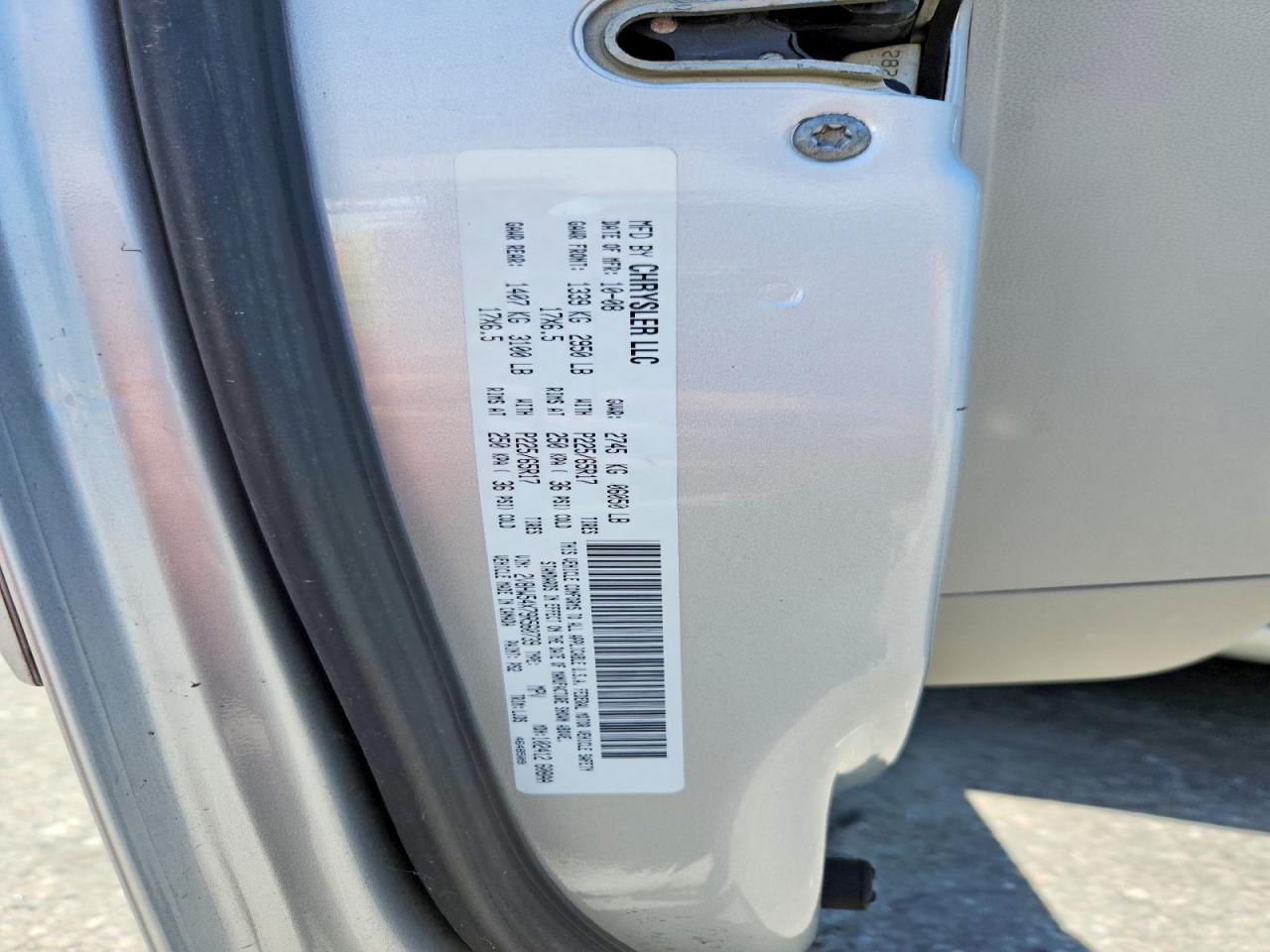 2009 Volkswagen Routan Sel Silver vin: 2V8HW54X79R560739