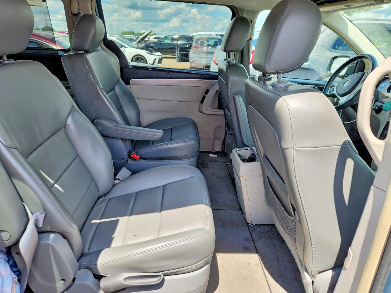 2009 Volkswagen Routan Sel Premium Blue vin: 2V8HW64X19R543506