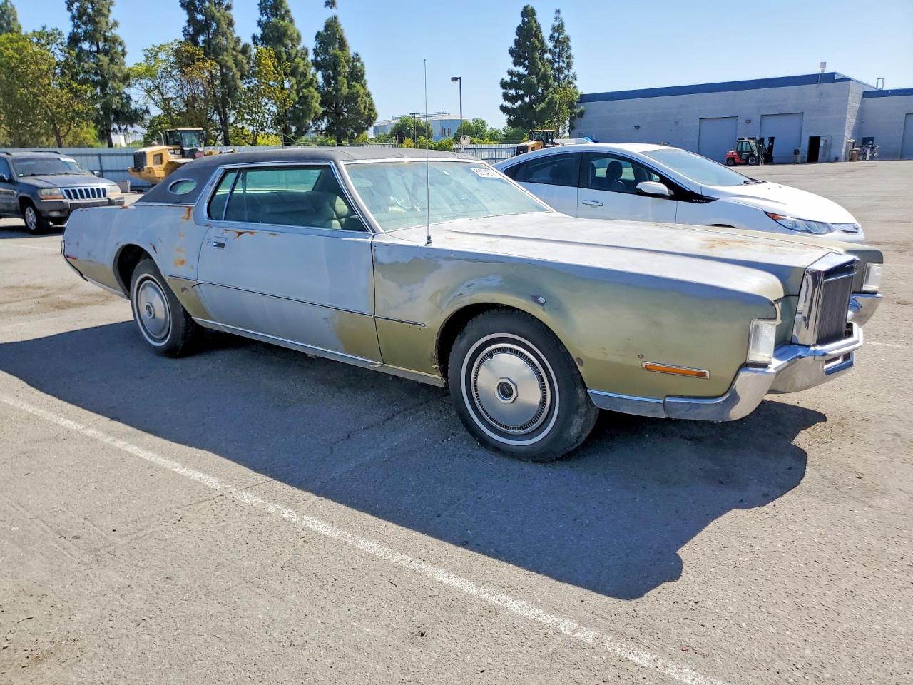 1972 Lincoln Continental Beige vin: 2Y89A847314