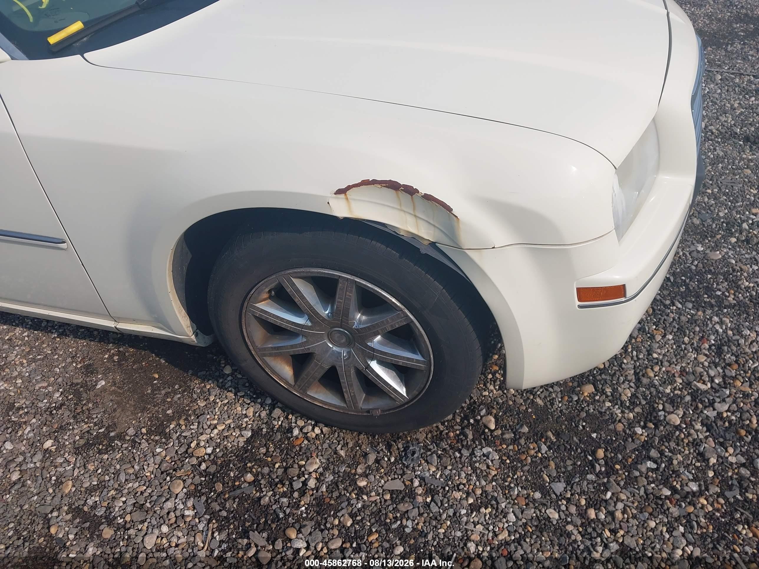 2009 Chrysler 300 Touring Белый vin: 2c3la53v89h514626