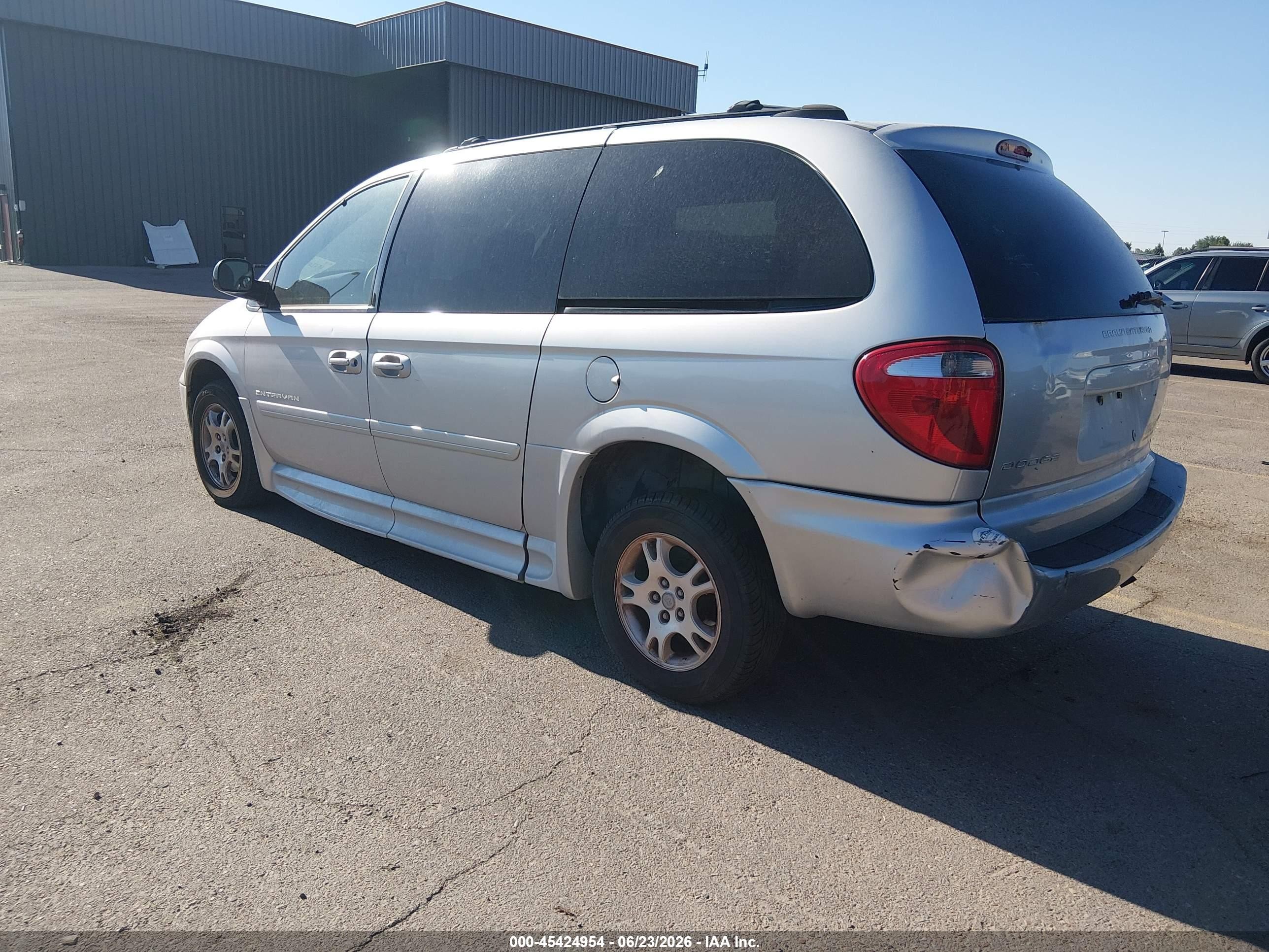2004 Dodge Grand Caravan Sxt Silver vin: 2d4gp44l04r615751