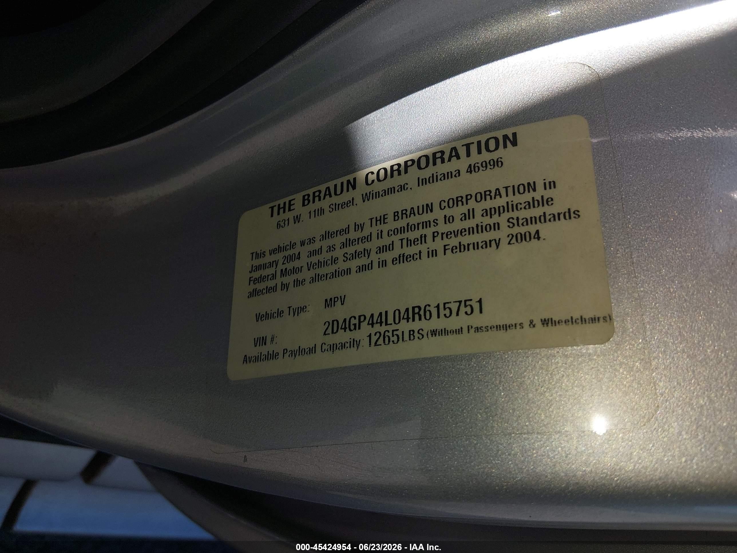 2004 Dodge Grand Caravan Sxt Silver vin: 2d4gp44l04r615751